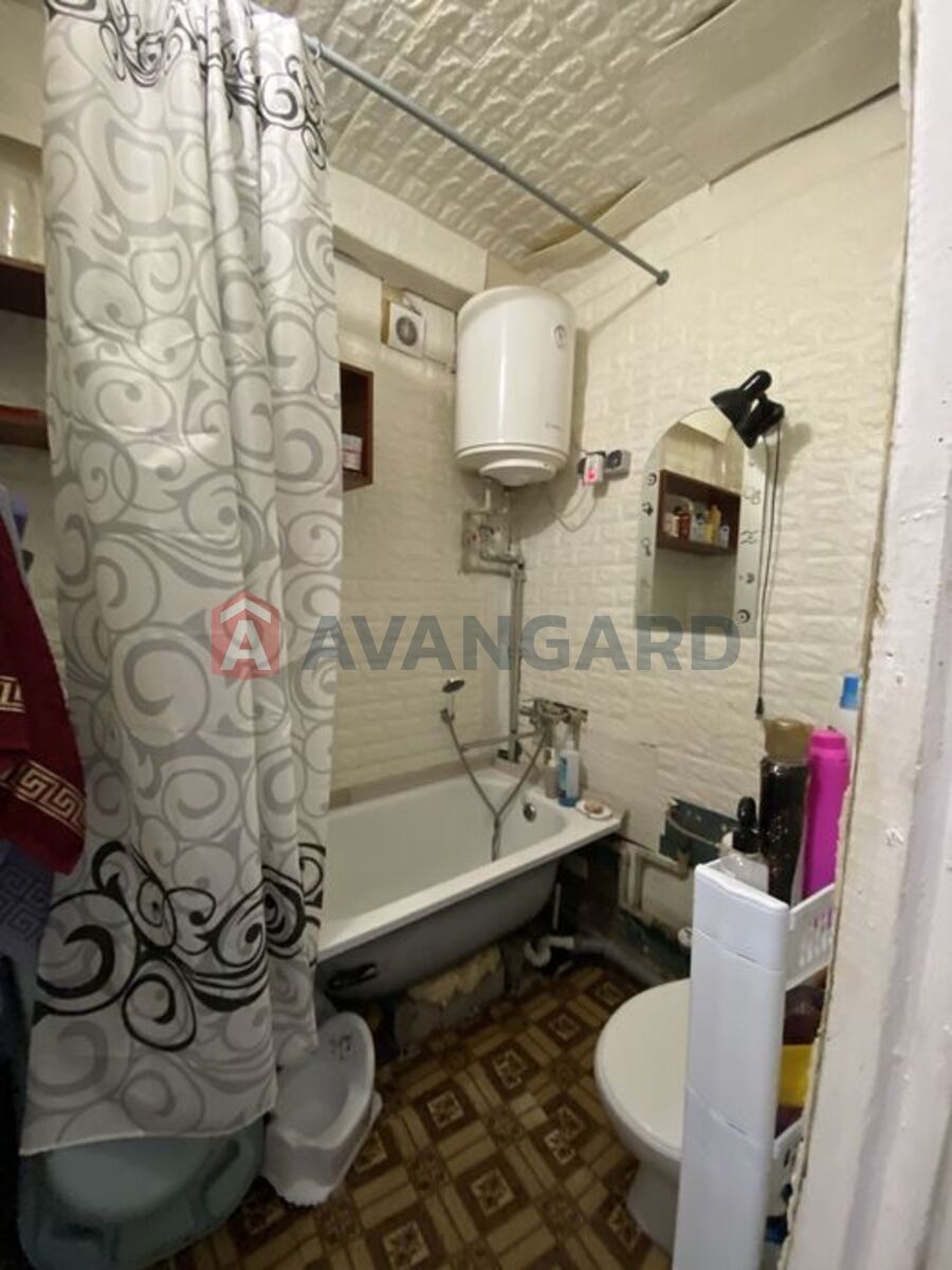 1 ��. ��������, 30/-/6 ��. �., 4/5 ������ ���� 6