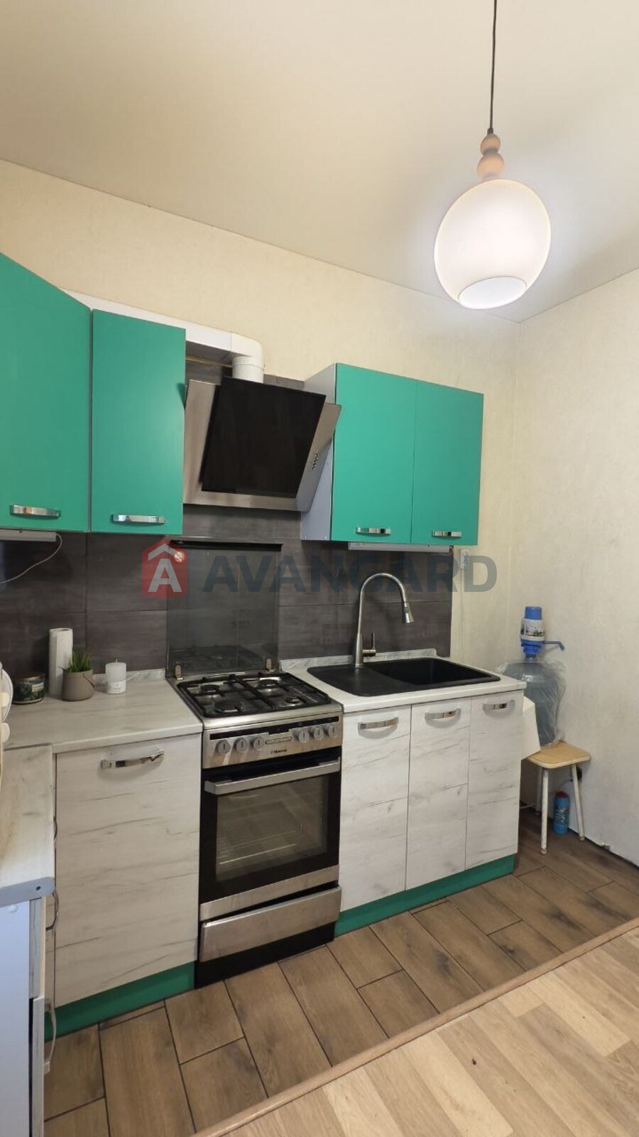 3 ��. ��������, 61/44/7 ��. �., 1/4 ������ ���� 13