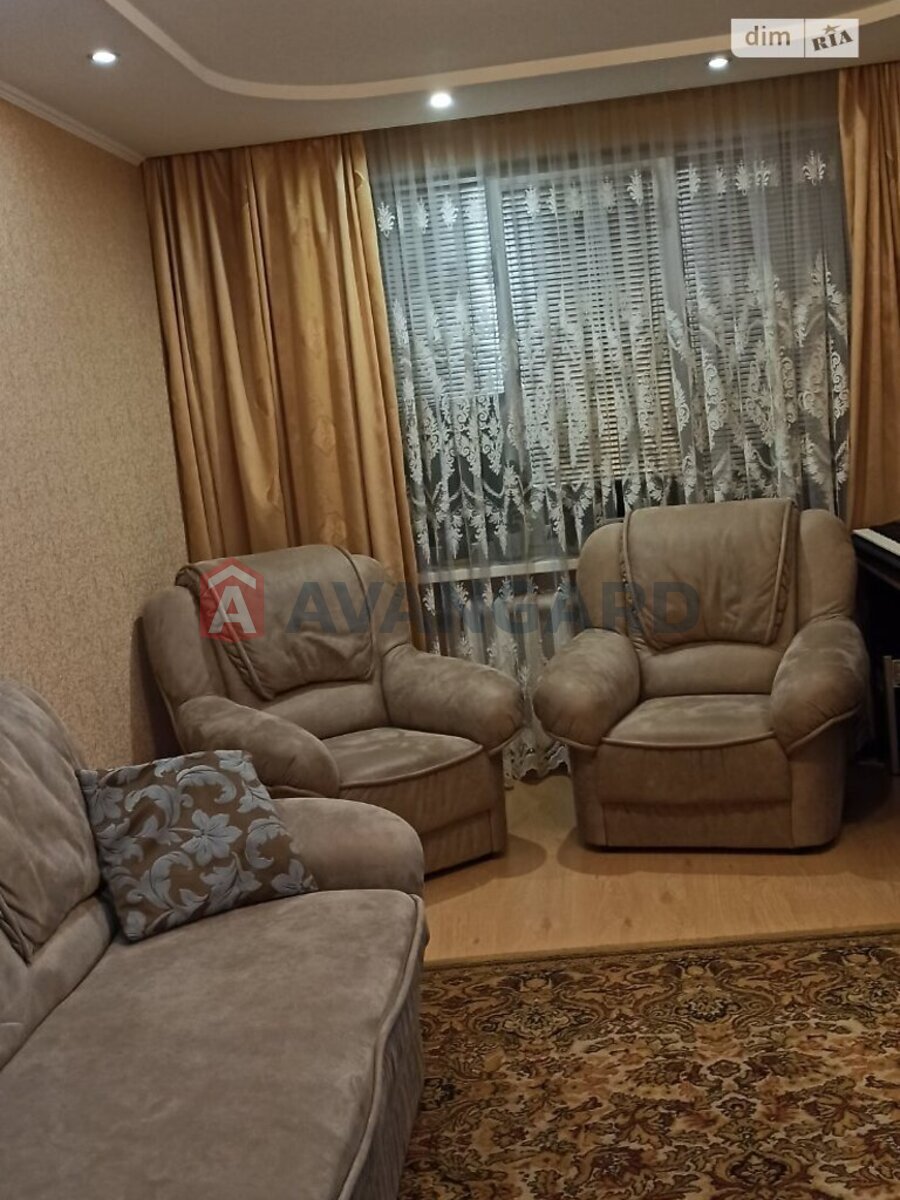 3 кім. квартира, 75/42/7 кв. м., 1/9 поверх фото 1 3 кім. квартира, 75/42/7 кв. м., 1/9 поверх фото 1