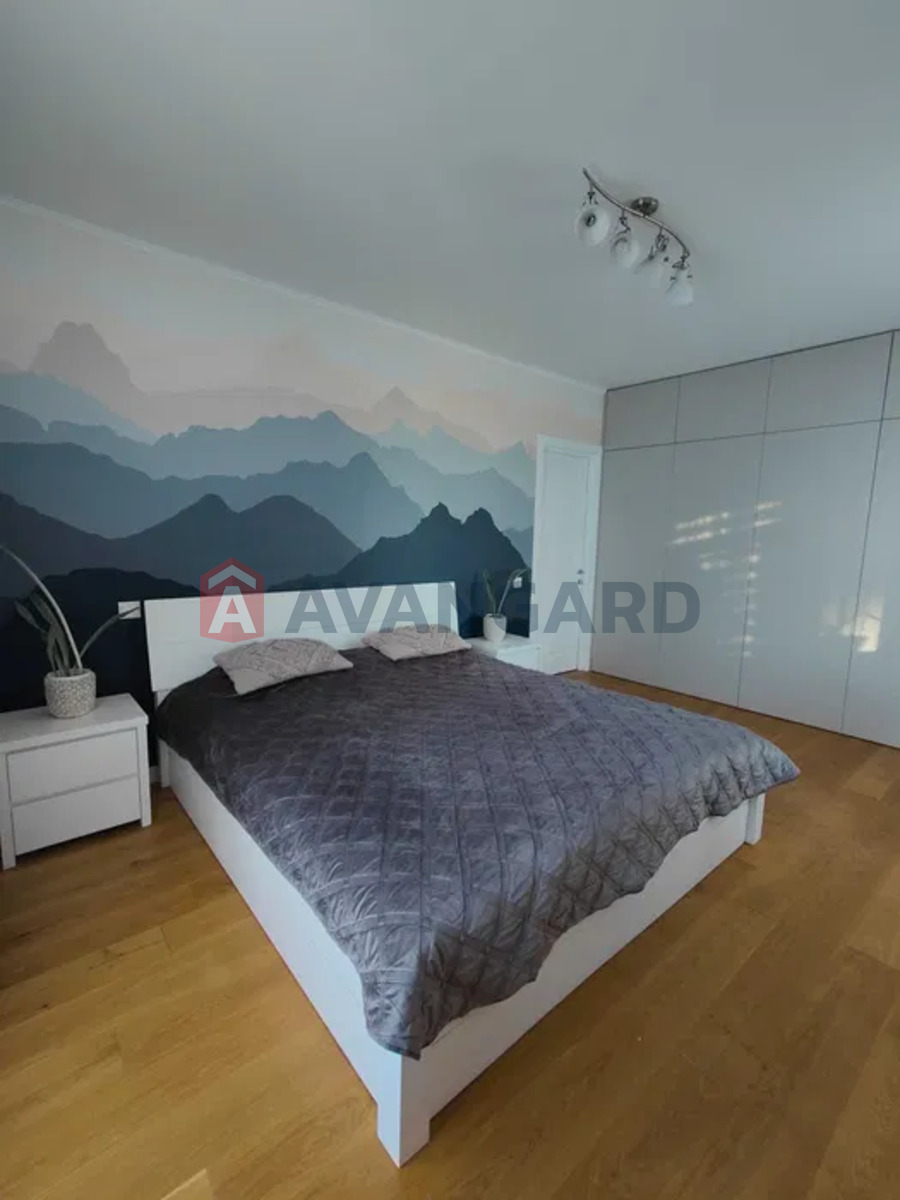 2 ��. ��������, 67/-/11 ��. �., 9/11 ������ ���� 4