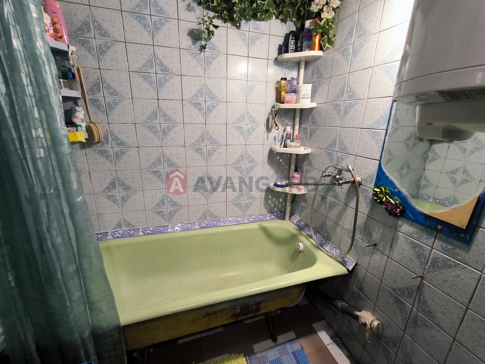 3 ��. ��������, 65/-/10 ��. �., 6/9 ������ ���� 12