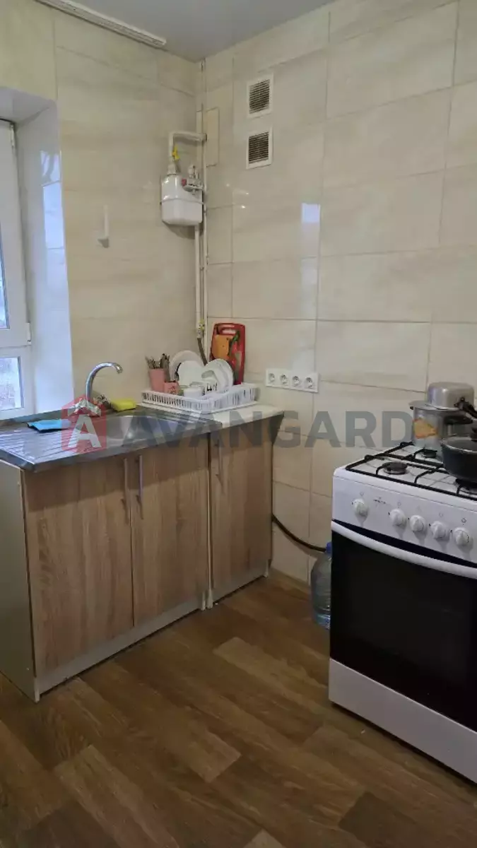 2 ��. ��������, 45/-/6 ��. �., 4/5 ������ ���� 8