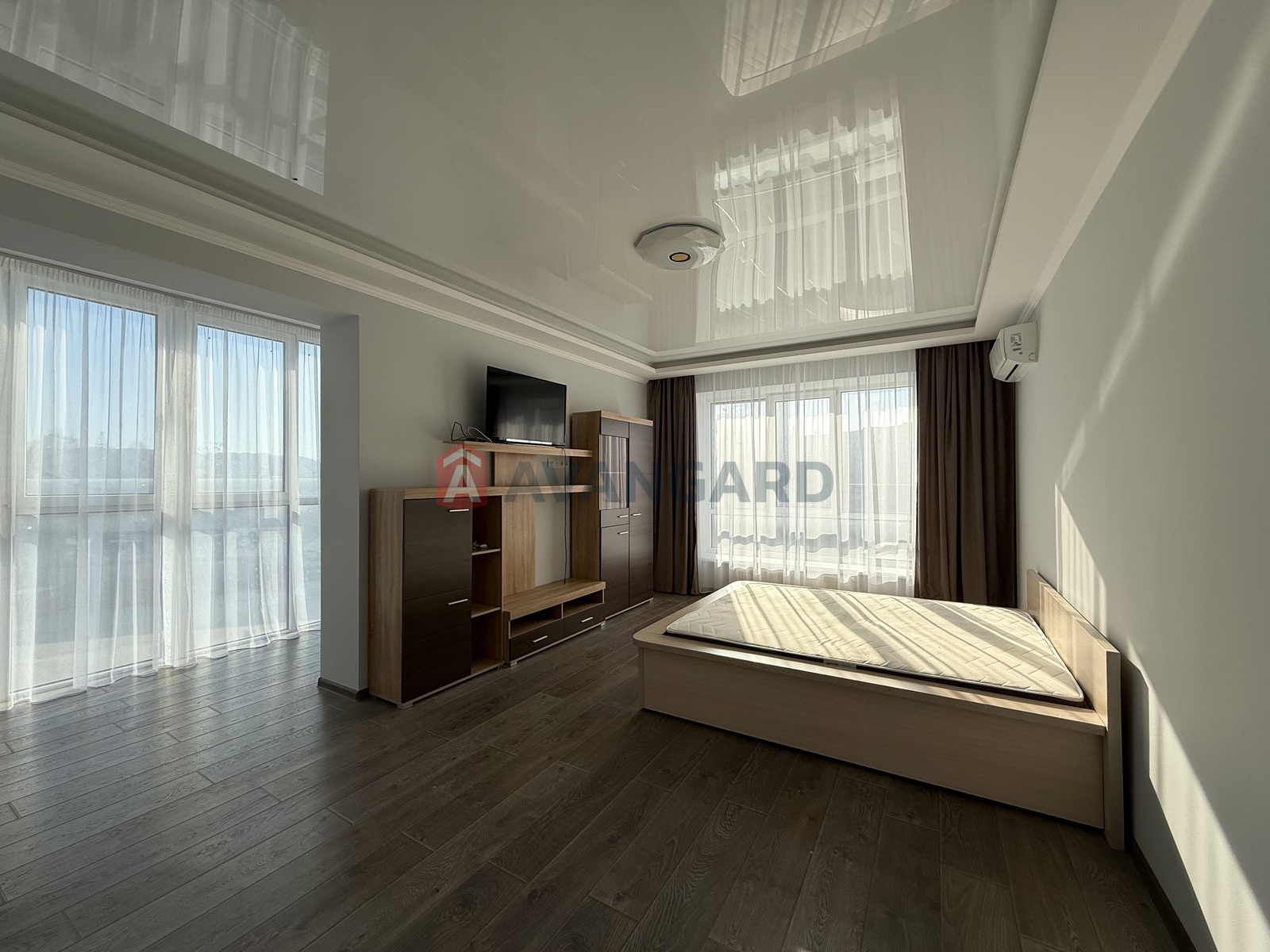 2 кім. квартира, 77,1/38,3/18,2 кв. м., 2/10 поверх фото 1 2 кім. квартира, 77,1/38,3/18,2 кв. м., 2/10 поверх фото 1