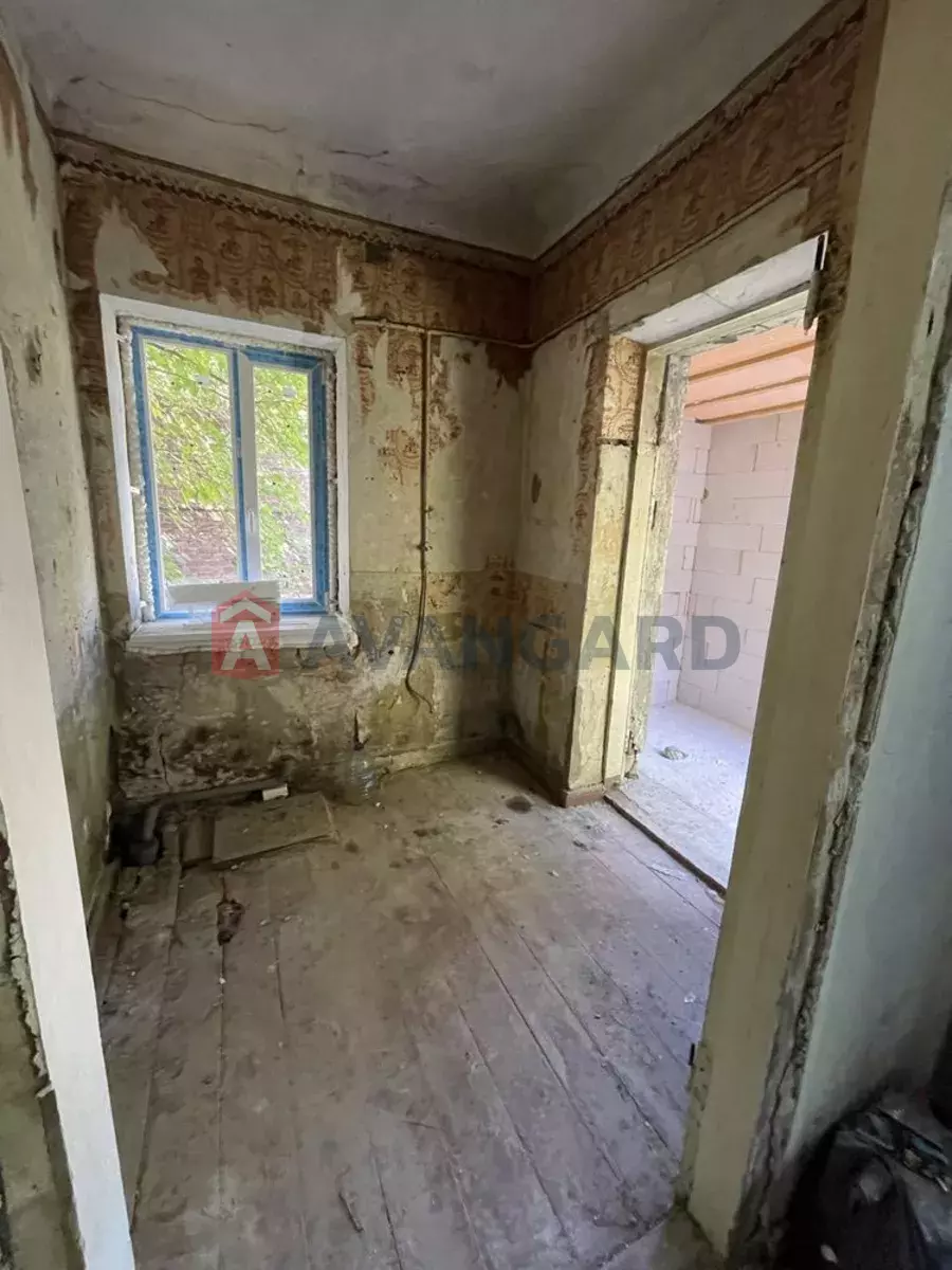 1 ��. ��������, 28/-/5 ��. �., 1/1 ������ ���� 3