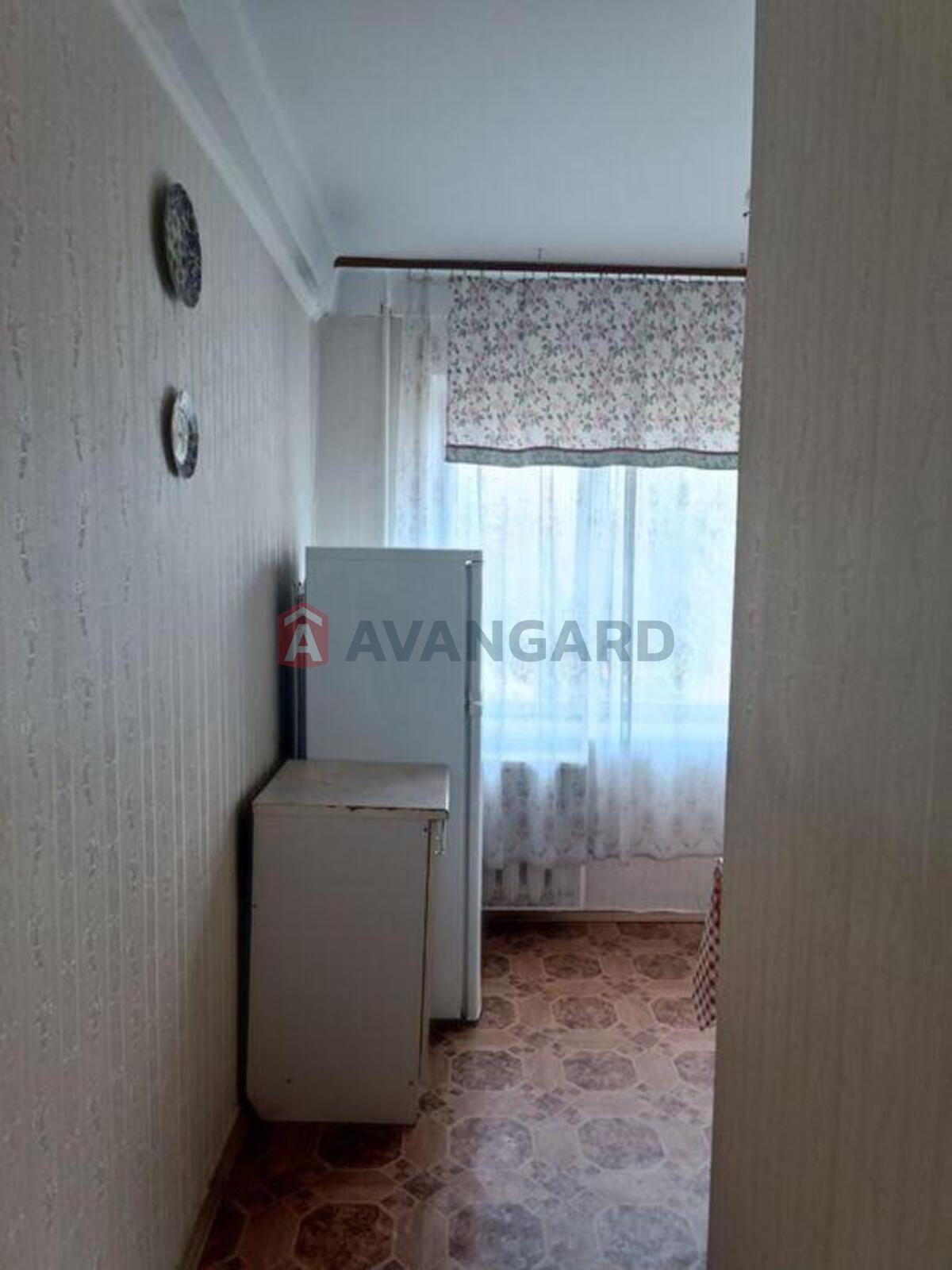 2 ��. ��������, 48/-/7 ��. �., 4/5 ������ ���� 6