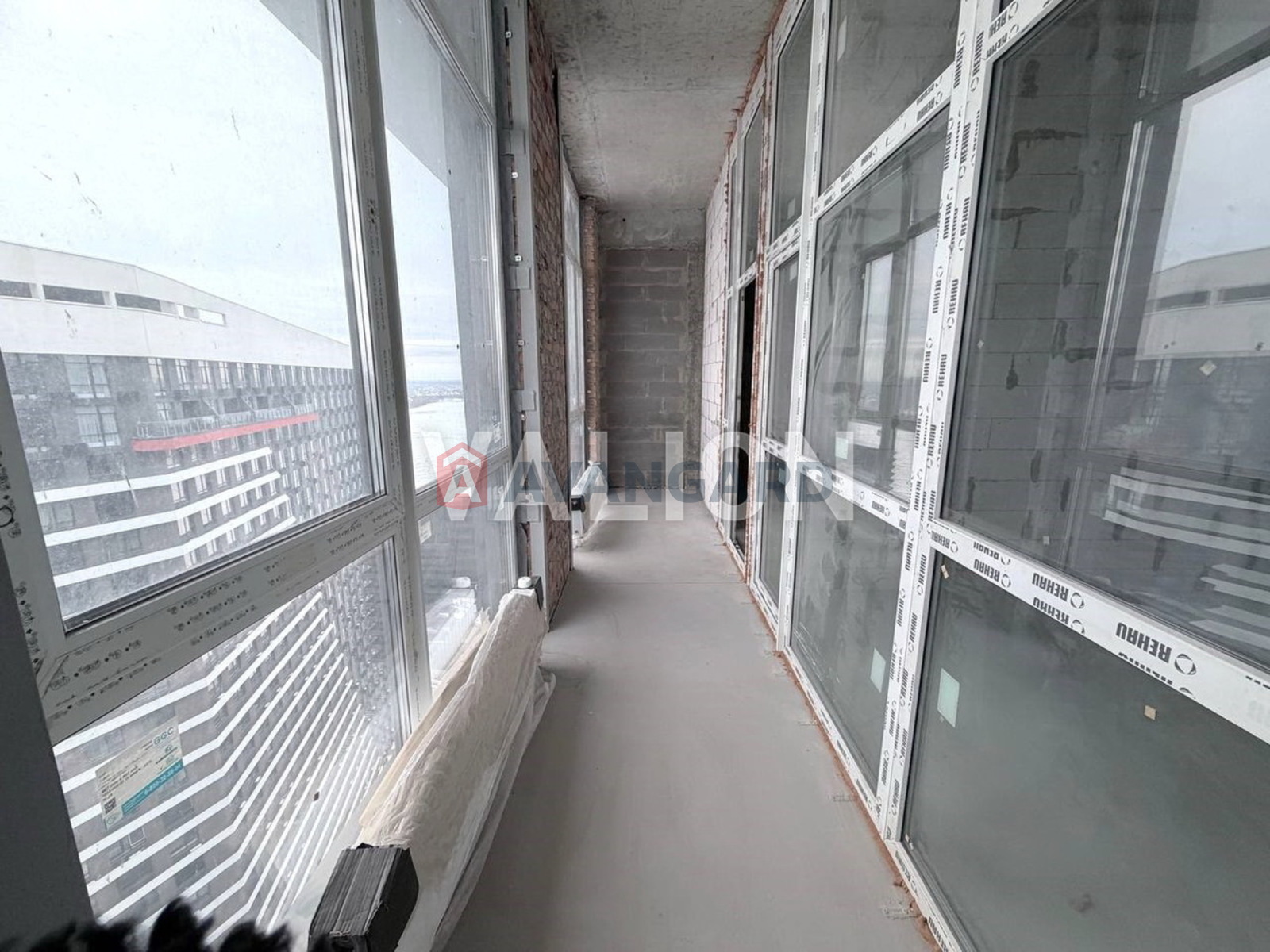 4 ��. ��������, 164/63/32 ��. �., 25/26 ������ ���� 6