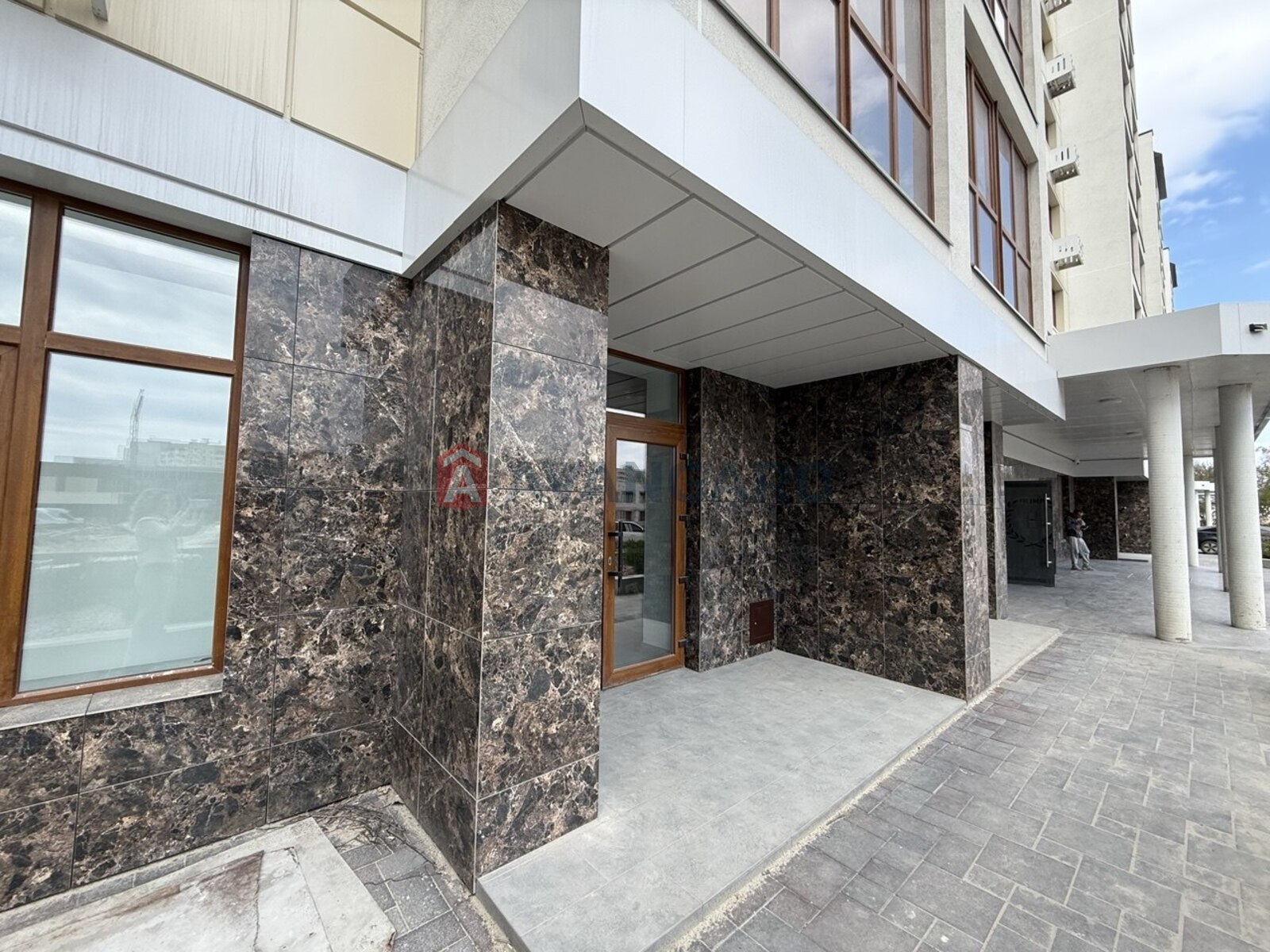 2 ��. ��������, 63/26,5/19,8 ��. �., 2/10 ������ ���� 12