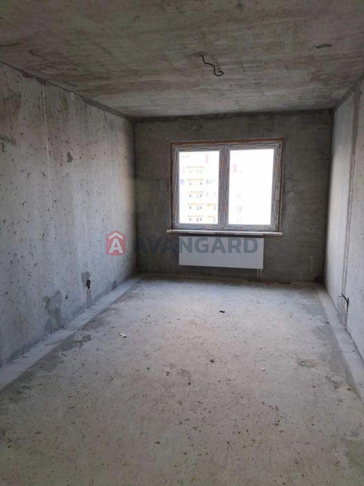 3 ��. ��������, 82/-/12 ��. �., 24/24 ������ ���� 10