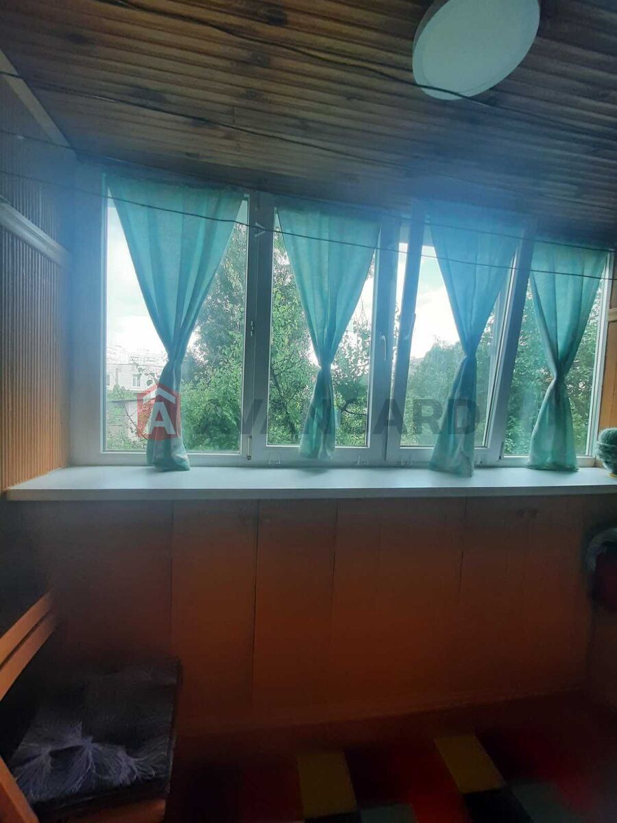 3 ��. ��������, 66/41.1/8 ��. �., 2/9 ������ ���� 13