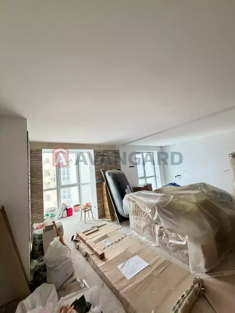 3 ��. ��������, 77/55/18 ��. �., 10/15 ������ ���� 7