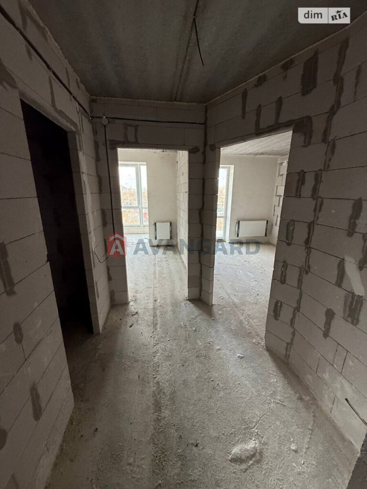 1 ��. ��������, 38/18/14 ��. �., 8/10 ������ ���� 7