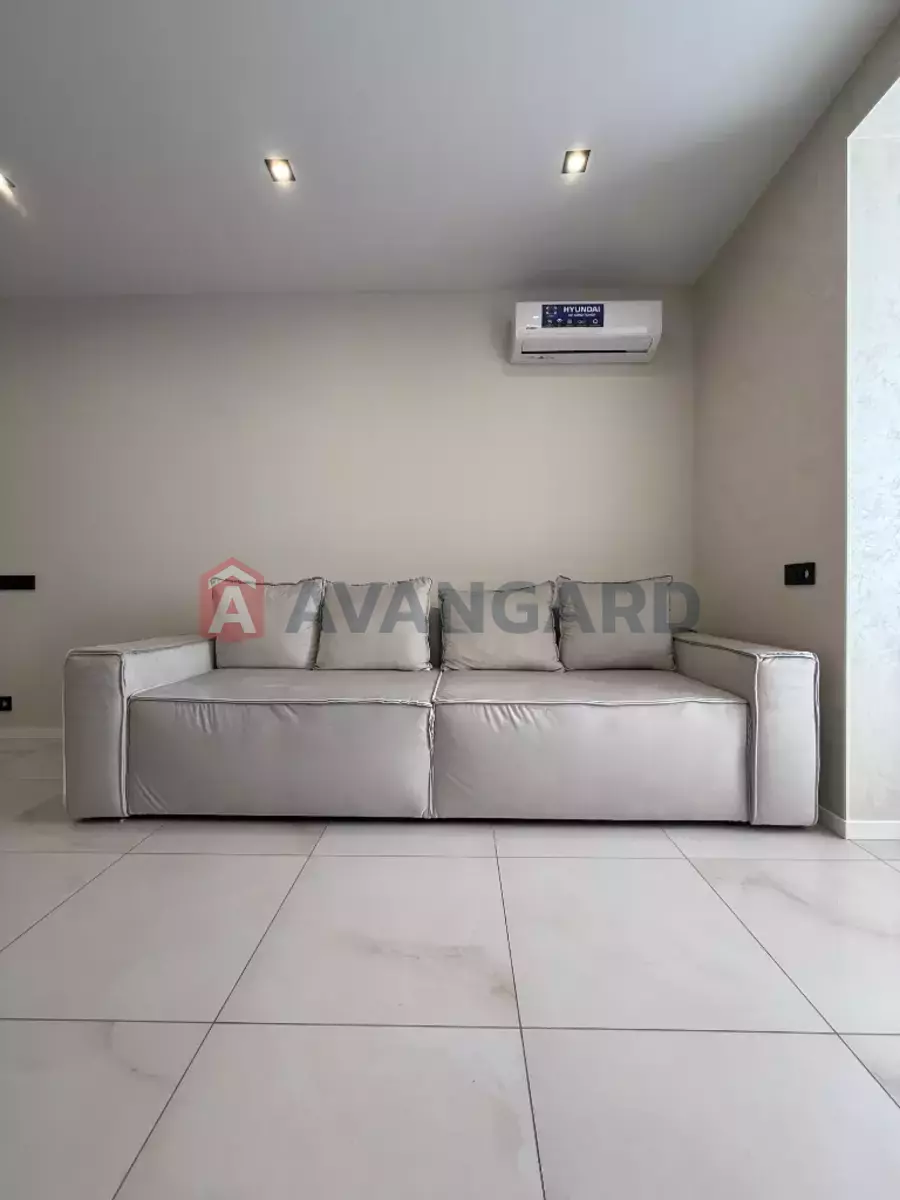 1 ����. ��������, 55/18/18 ��. �., 5/10 ���� ���� 5