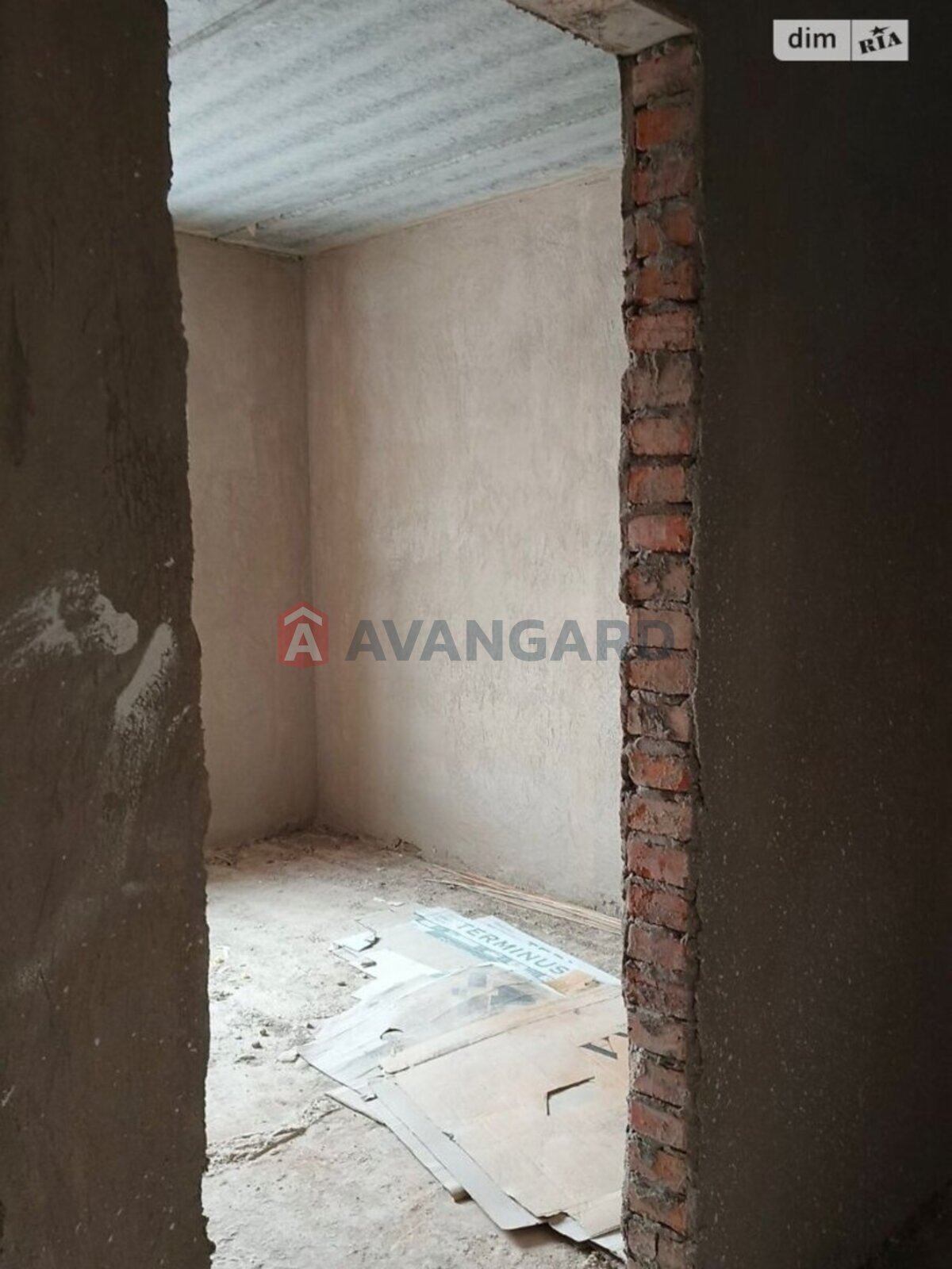 2 ����. ��������, 52/21/10 ��. �., 2/3 ���� ���� 8