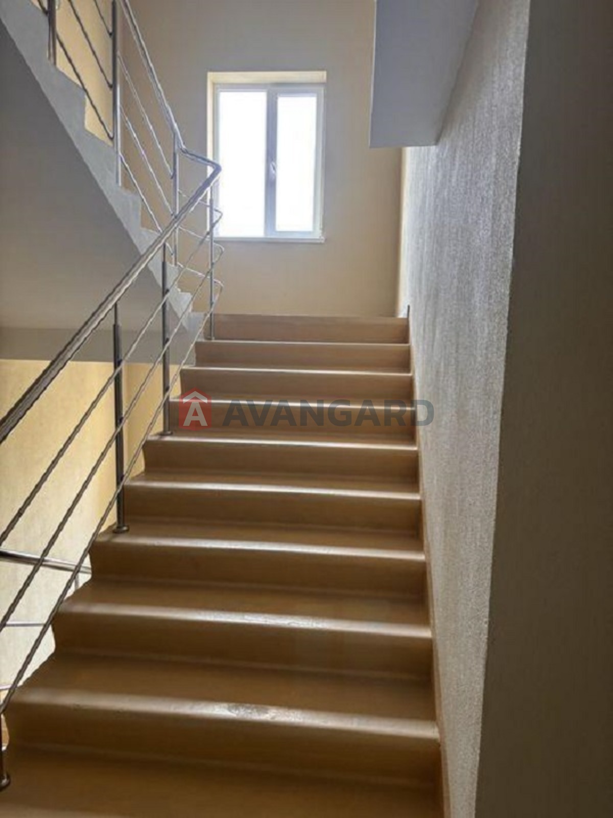 1 . , 38.9/-/14.3 . ., 3/4   11