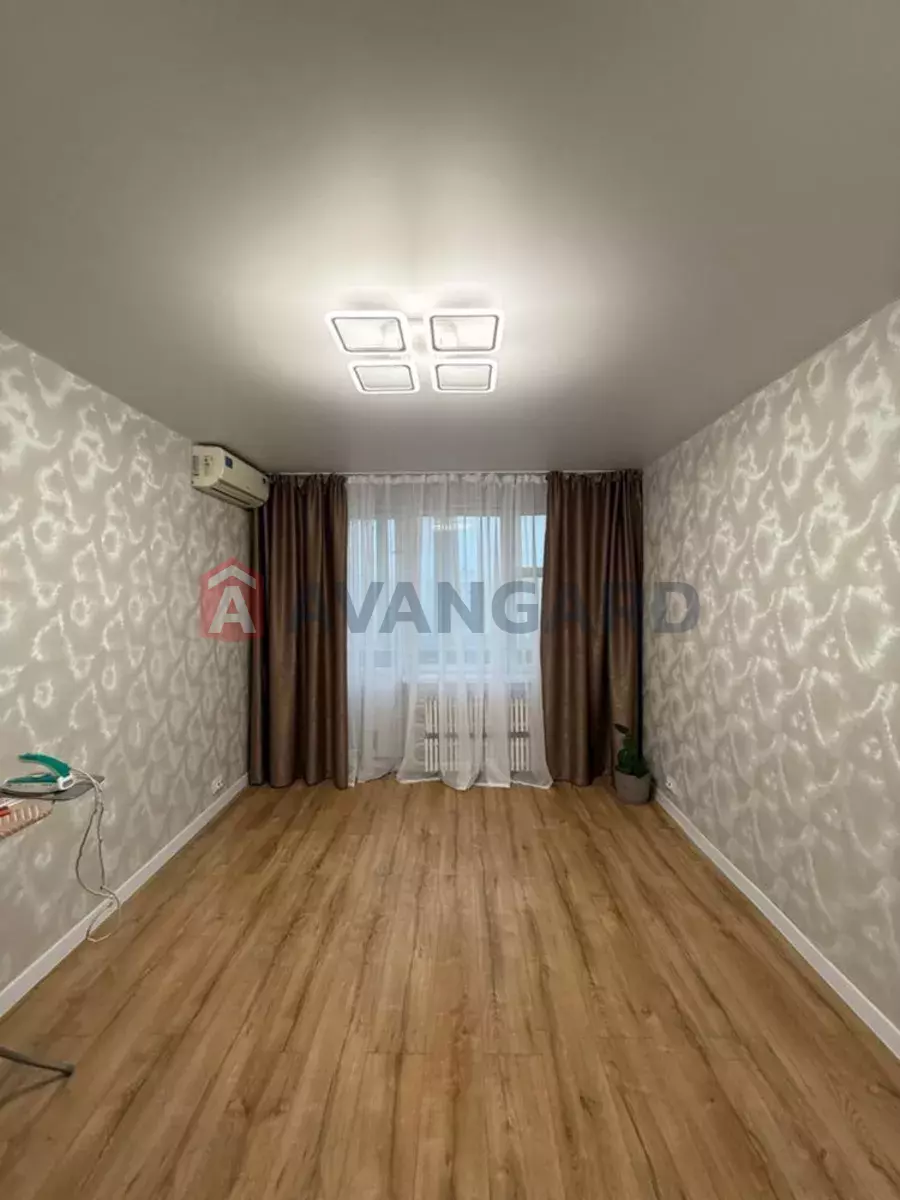 3 . , 69/-/9 . ., 9/10   10