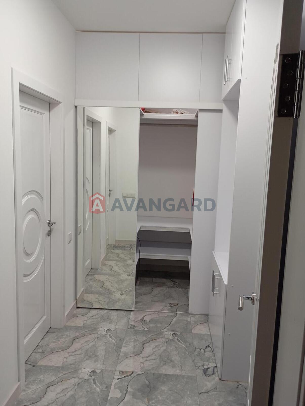 1 ��. ��������, 40/12/15 ��. �., 2/10 ������ ���� 20