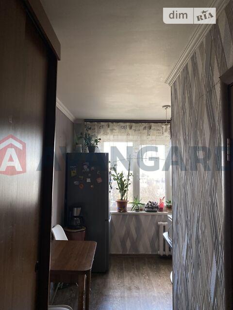 3 ����. ��������, 68/48/7,5 ��. �., 9/9 ���� ���� 10