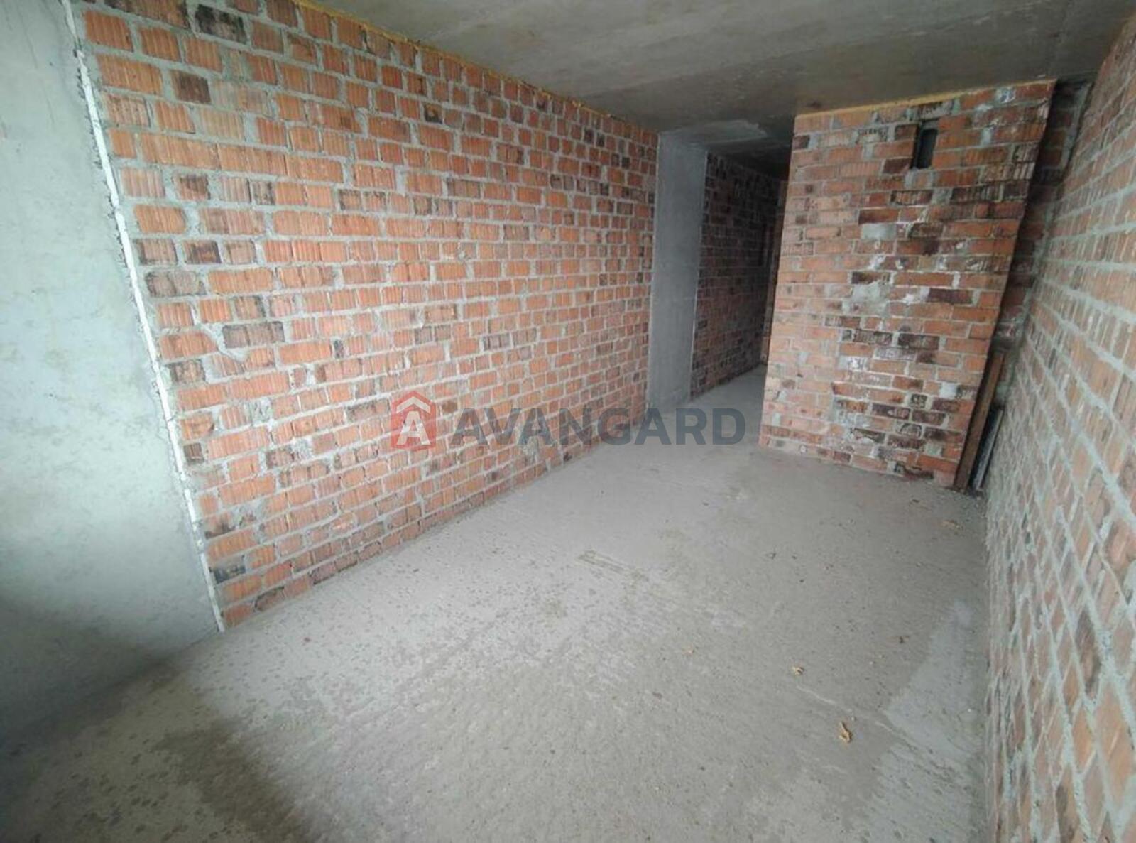 1 ��. ��������, 20/-/16 ��. �., 10/12 ������ ���� 4