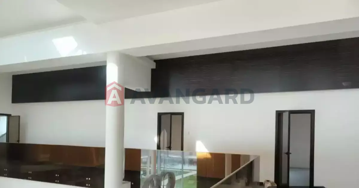 10 ��. ��������, 1500/-/- ��. �., -/3 ������ ���� 11