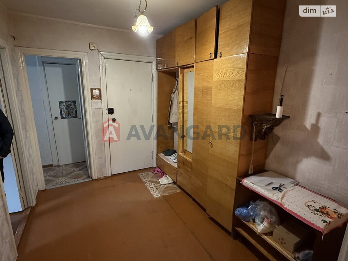 3 ��. ��������, 62/-/8.5 ��. �., 1/9 ������ ���� 2