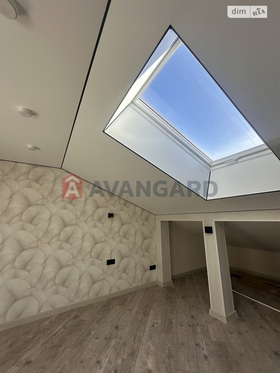 3 ��. ��������, 64/28/29 ��. �., 2/3 ������ ���� 15