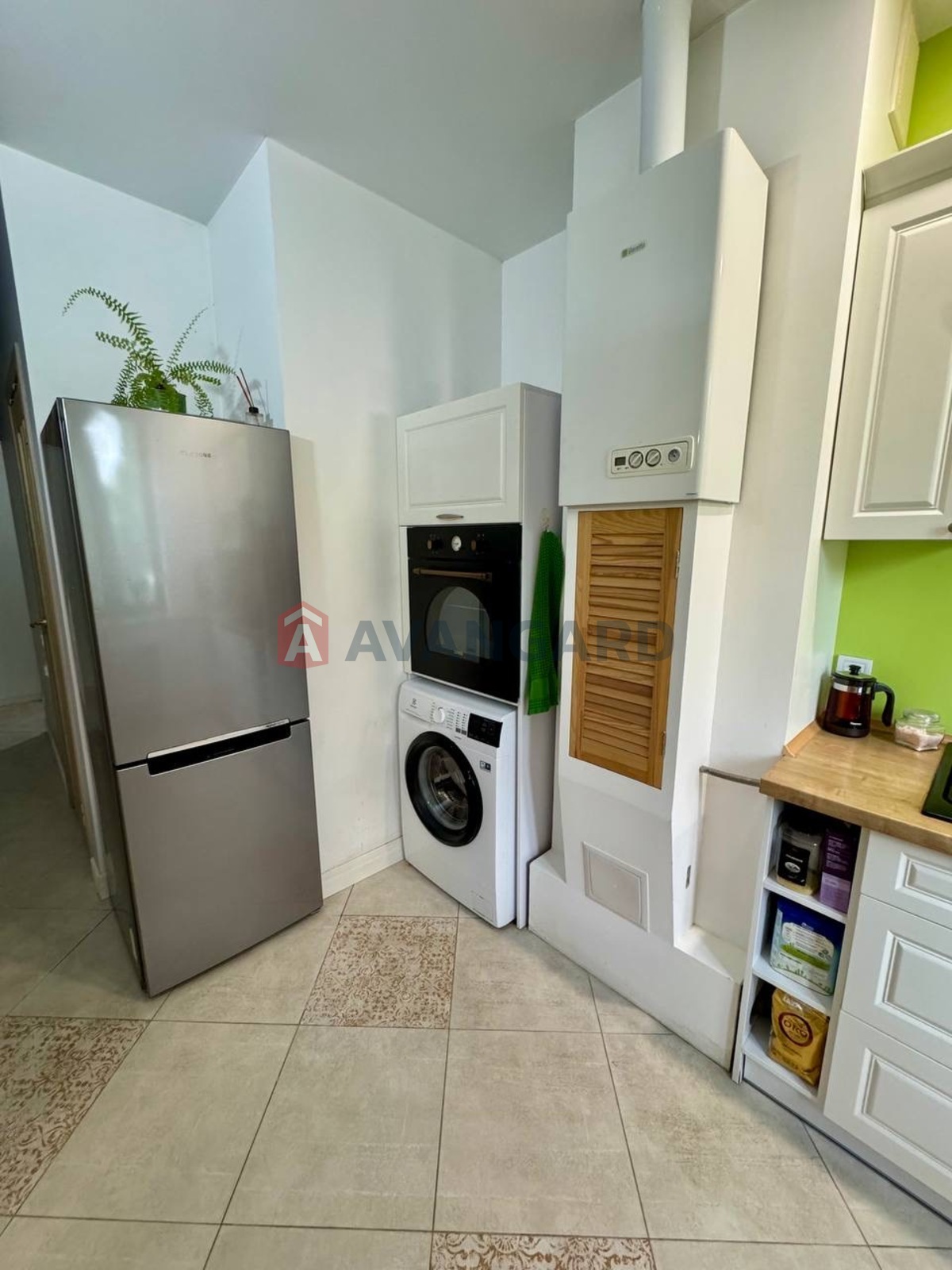 2 кім. квартира, 50/-/10 кв. м., 2/2 поверх фото 9 2 кім. квартира, 50/-/10 кв. м., 2/2 поверх фото 9