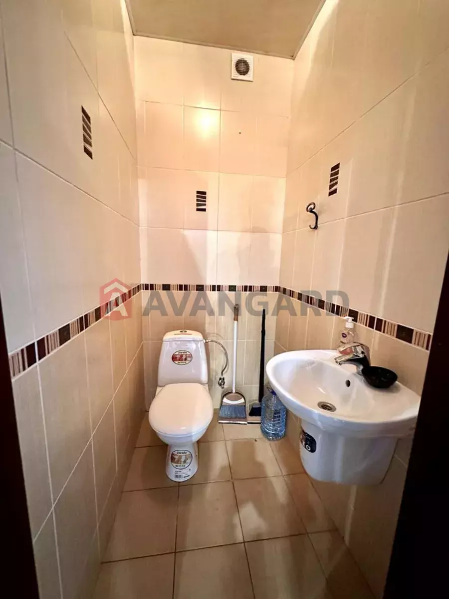 3 ����. ��������, 93/-/30 ��. �., 9/11 ���� ���� 17