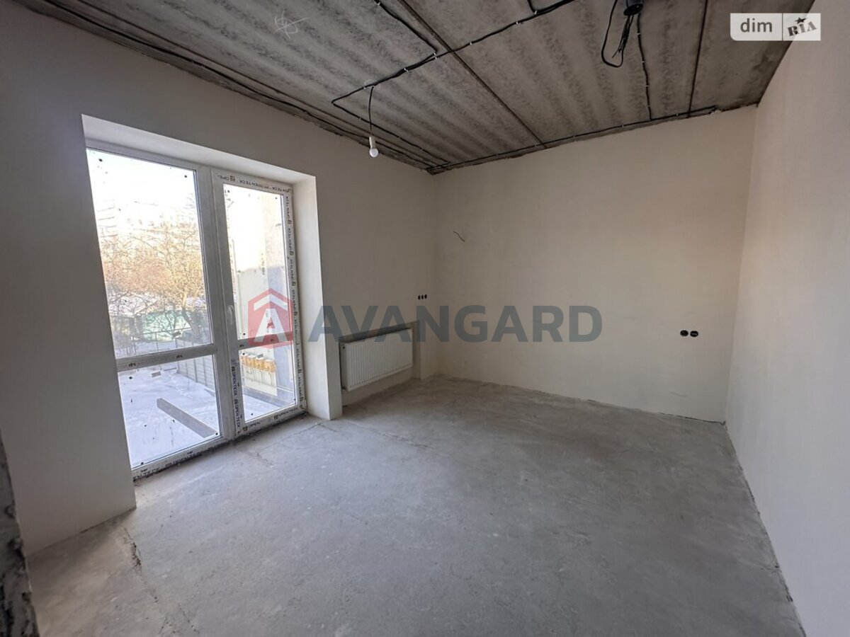 2 ��. ��������, 64/-/- ��. �., 2/3 ������ ���� 9