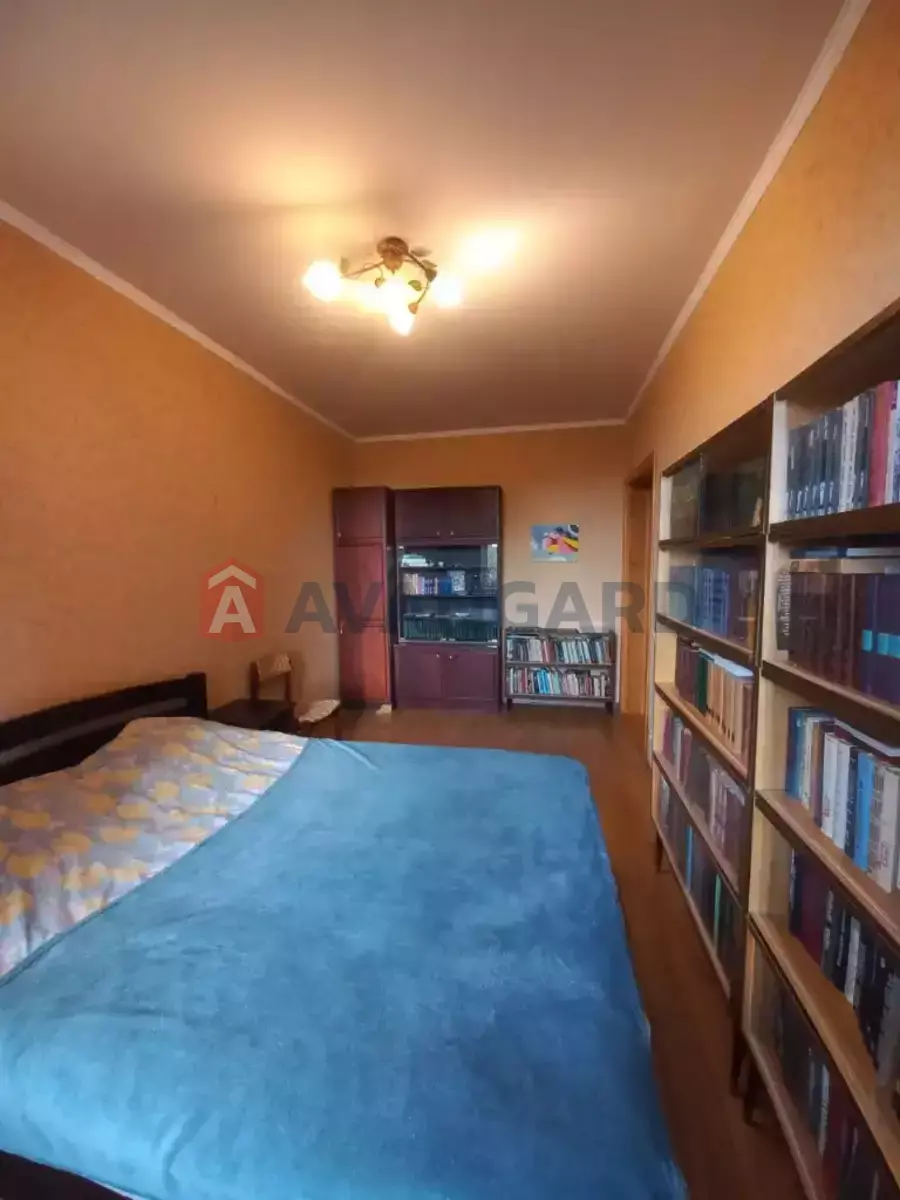 2 . , 52/-/- . ., 4/5   10