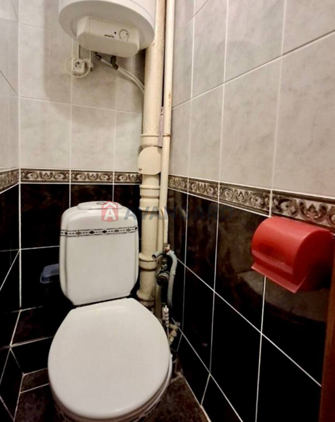 3 . , 80/-/9 . ., 5/9   7