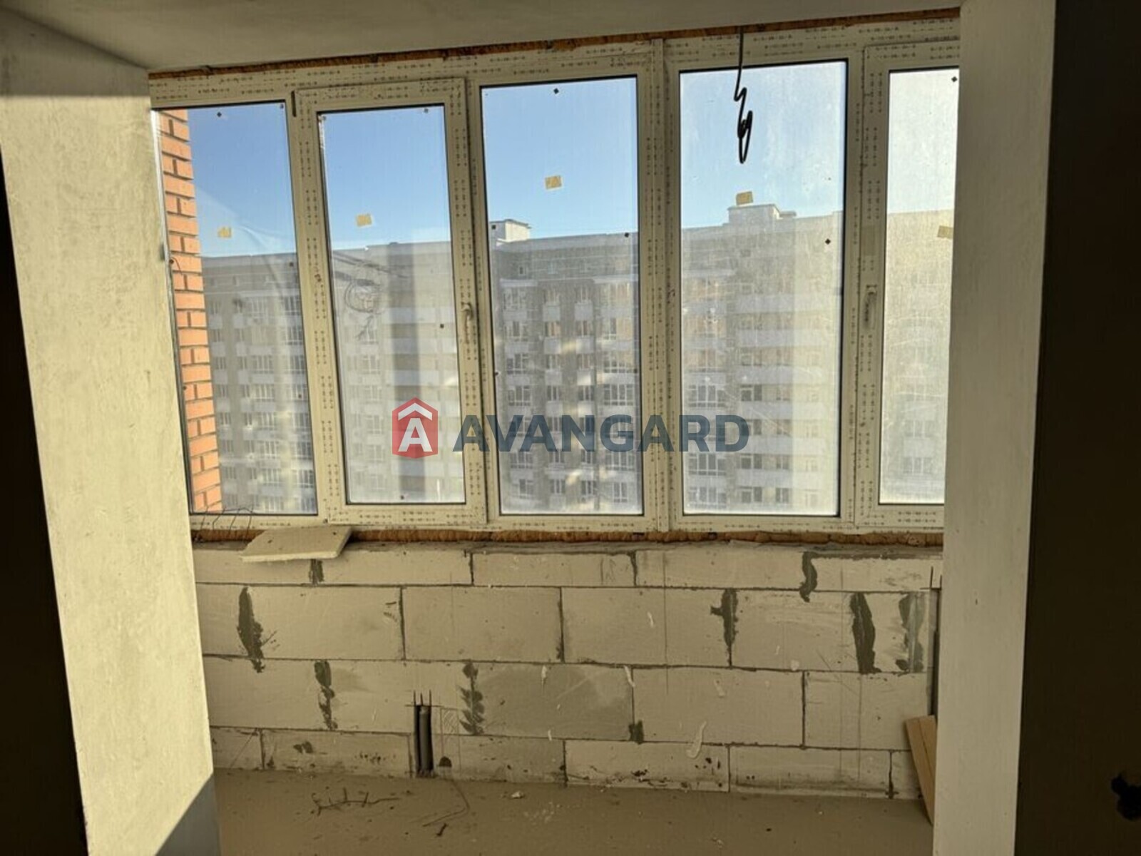 3 ��. ��������, 124/-/30 ��. �., 10/13 ������ ���� 6