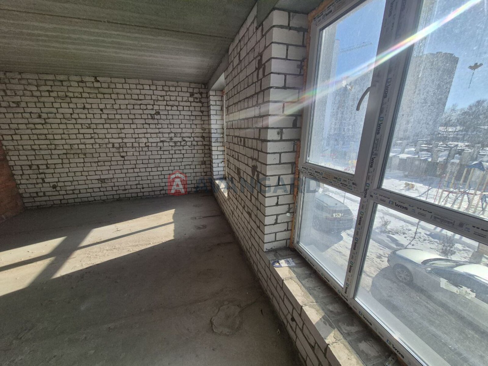 1 ��. ��������, 60/-/14 ��. �., 2/10 ������ ���� 6