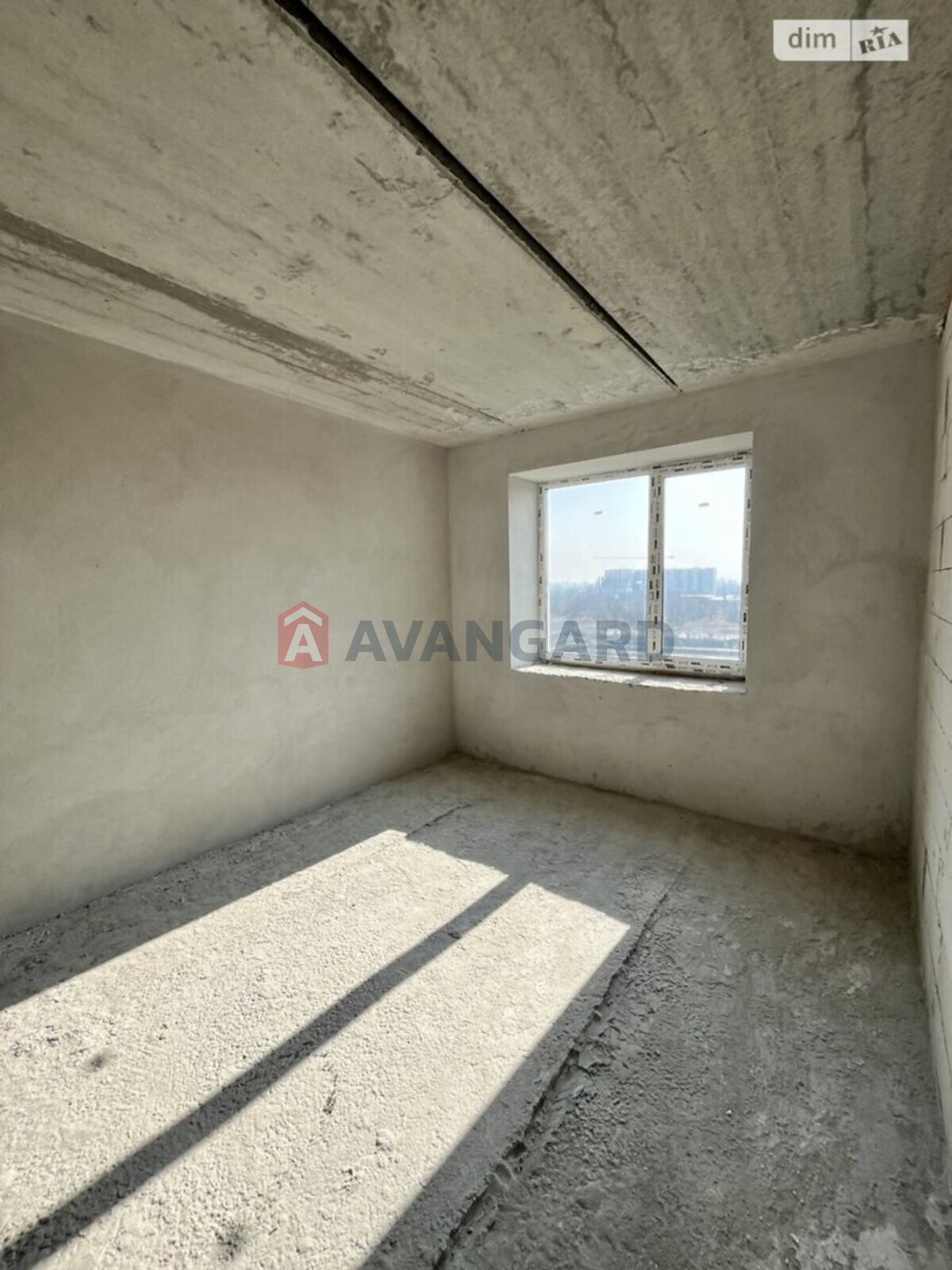 1 ��. ��������, 40/17/9 ��. �., 6/10 ������ ���� 4