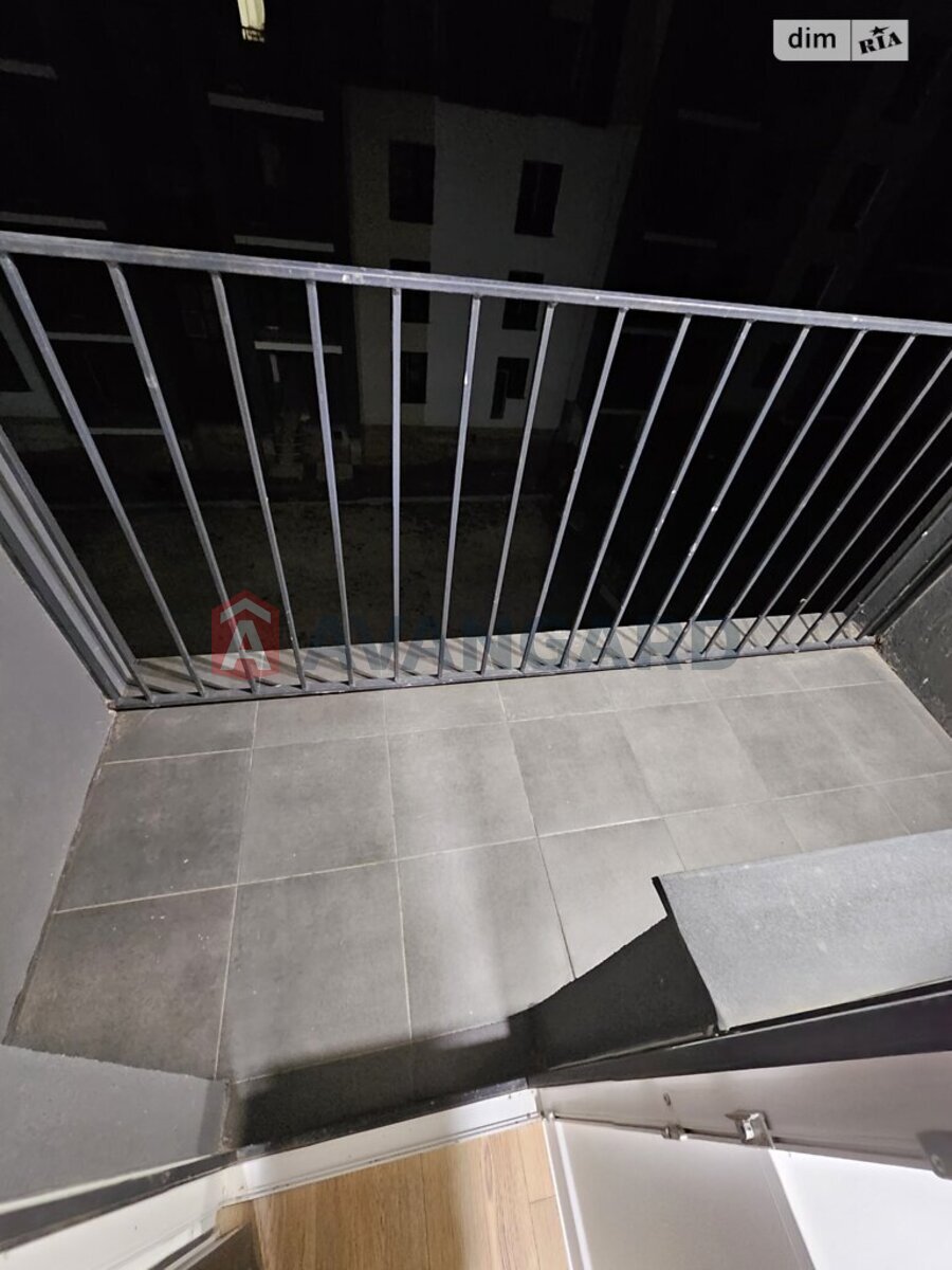 1 ��. ��������, 35/16/10 ��. �., 3/5 ������ ���� 17