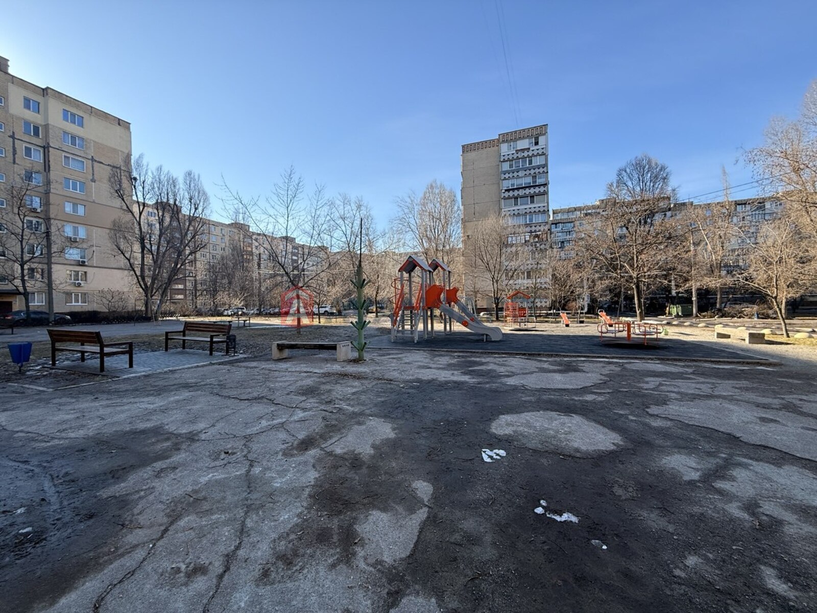 2 ��. ��������, 47/28/9 ��. �., 9/9 ������ ���� 9