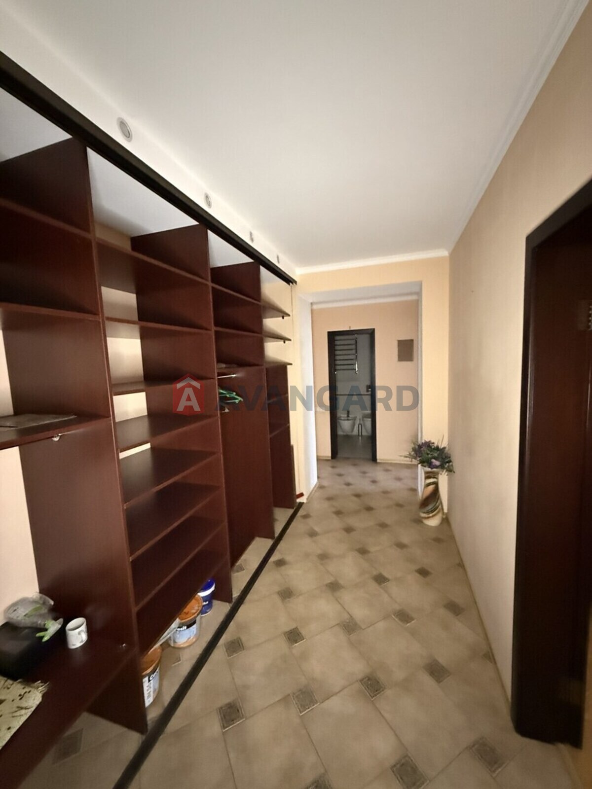 3 ��. ��������, 102/58/19 ��. �., 9/13 ������ ���� 10