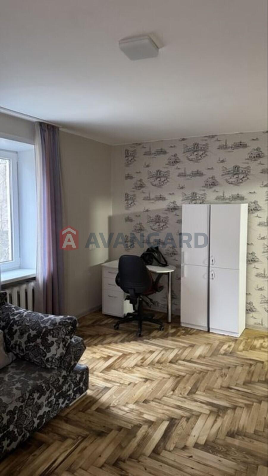 1 ��. ��������, 37/-/7 ��. �., 2/5 ������ ���� 9