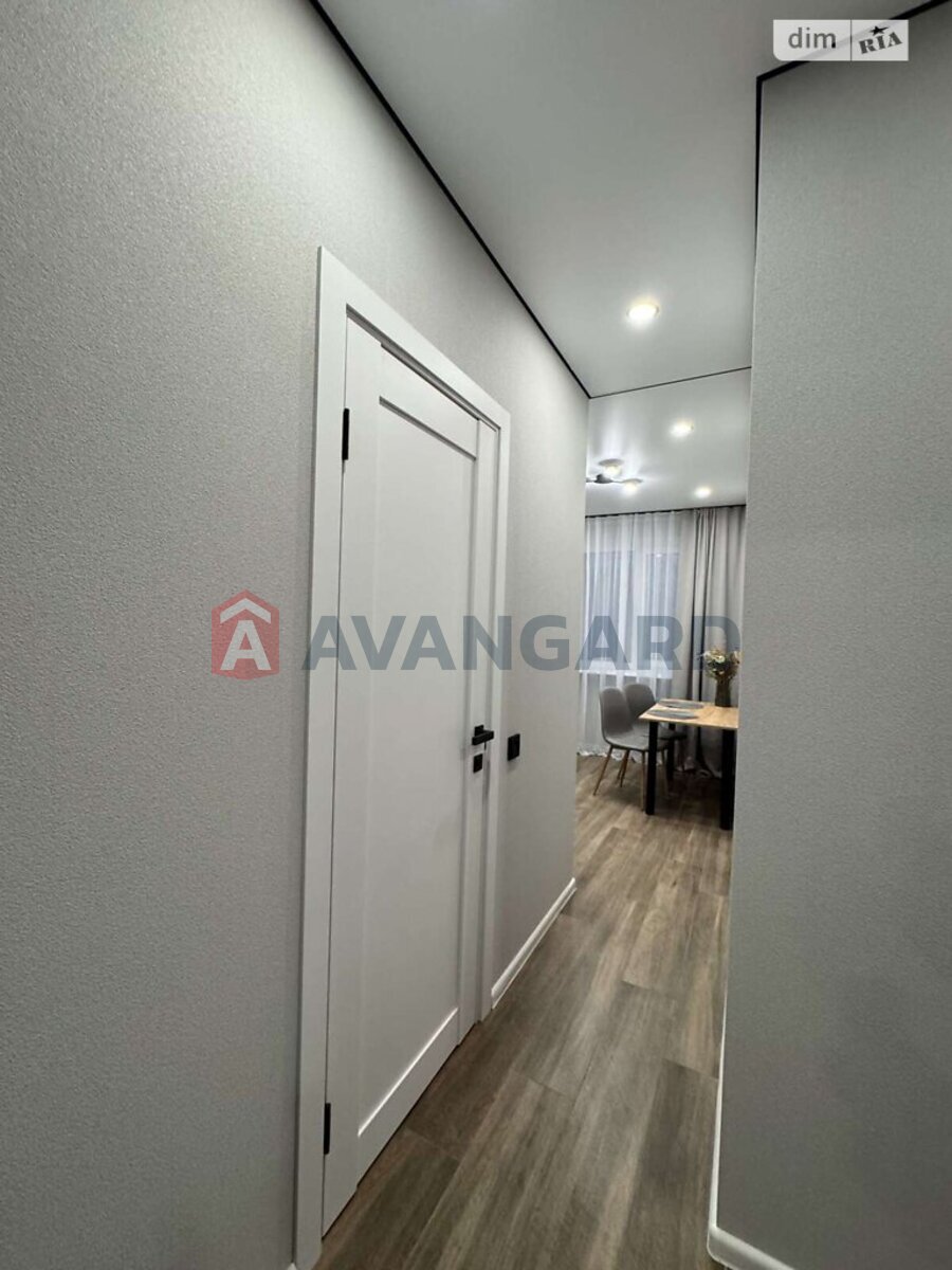 2 ��. ��������, 46/25/7 ��. �., 4/9 ������ ���� 5