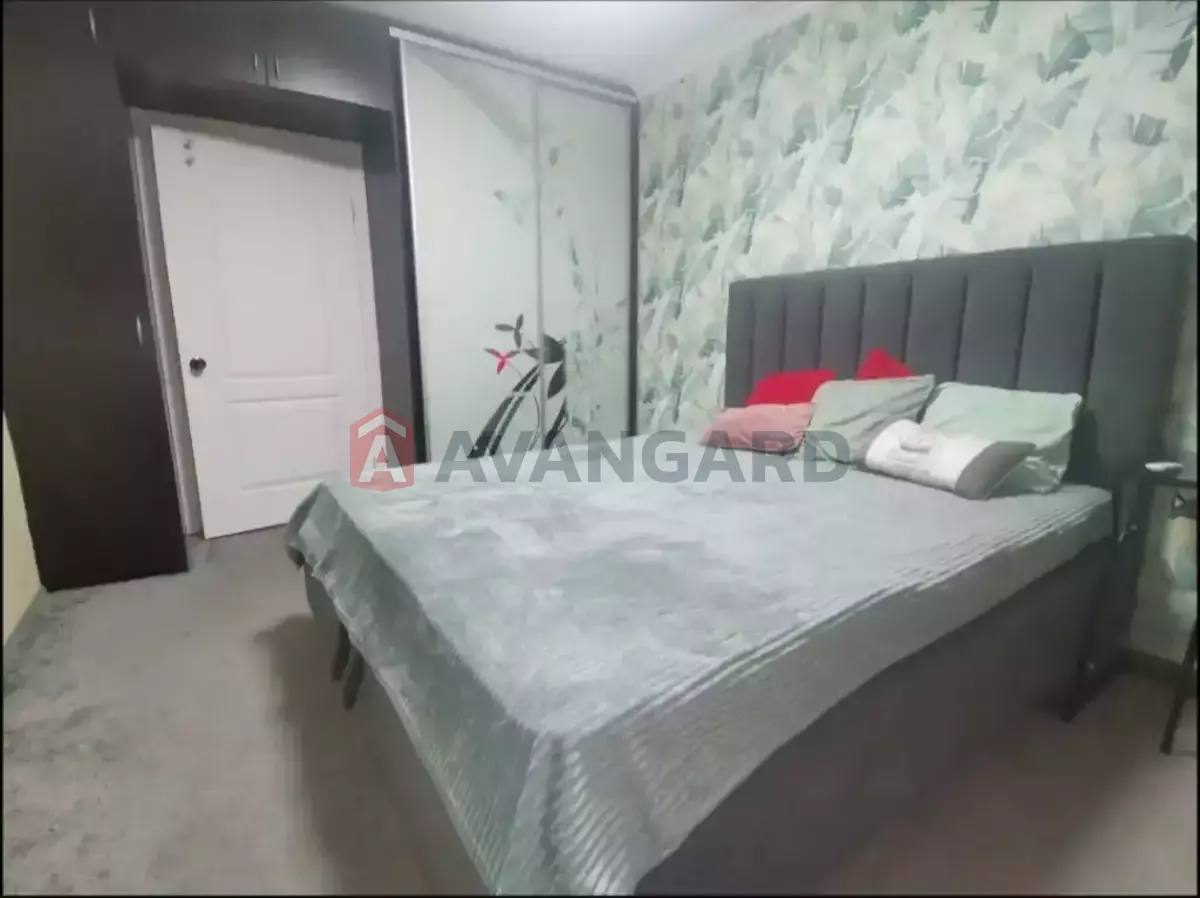 3 ����. ��������, 70/-/10 ��. �., 10/10 ���� ���� 4