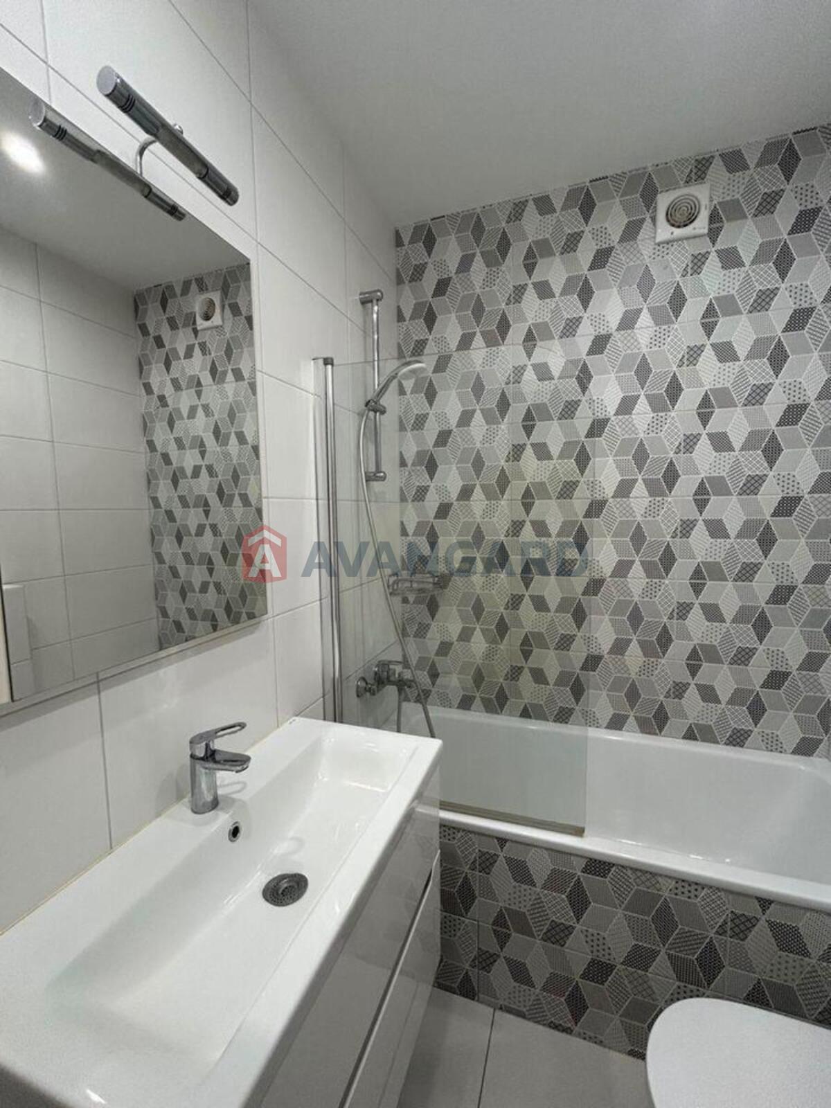 1 ��. ��������, 35/22/7 ��. �., 6/9 ������ ���� 6
