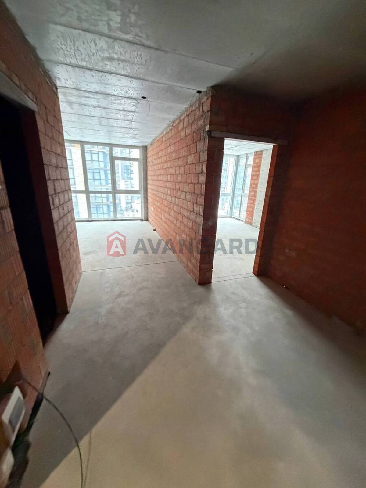 4 ��. ��������, 123/80/25 ��. �., 5/24 ������ ���� 11