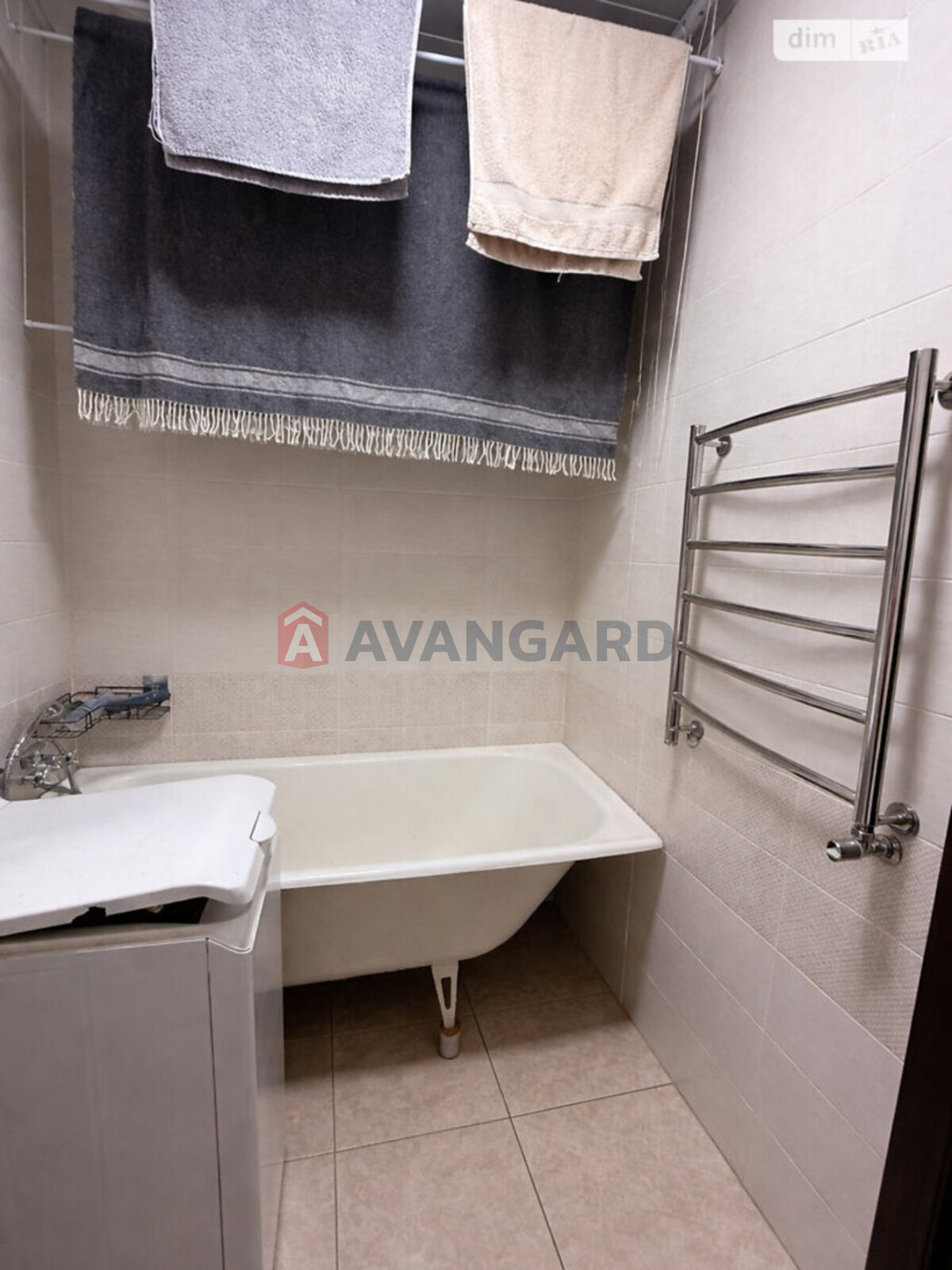 3 ��. ��������, 60/45/5 ��. �., 5/5 ������ ���� 12