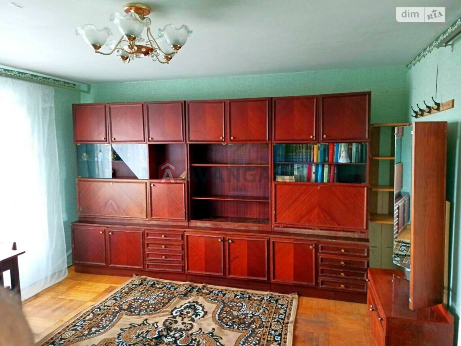 4 ��. ��������, 82/51/7 ��. �., 5/9 ������ ���� 7