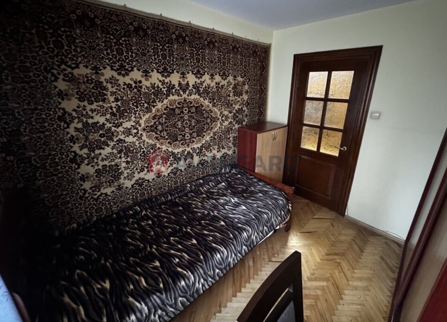 3 ��. ��������, 46/46/5 ��. �., 1/5 ������ ���� 16