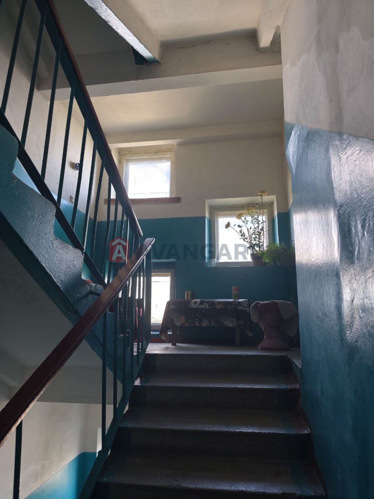 3 ��. ��������, 66/39/7 ��. �., 8/9 ������ ���� 9