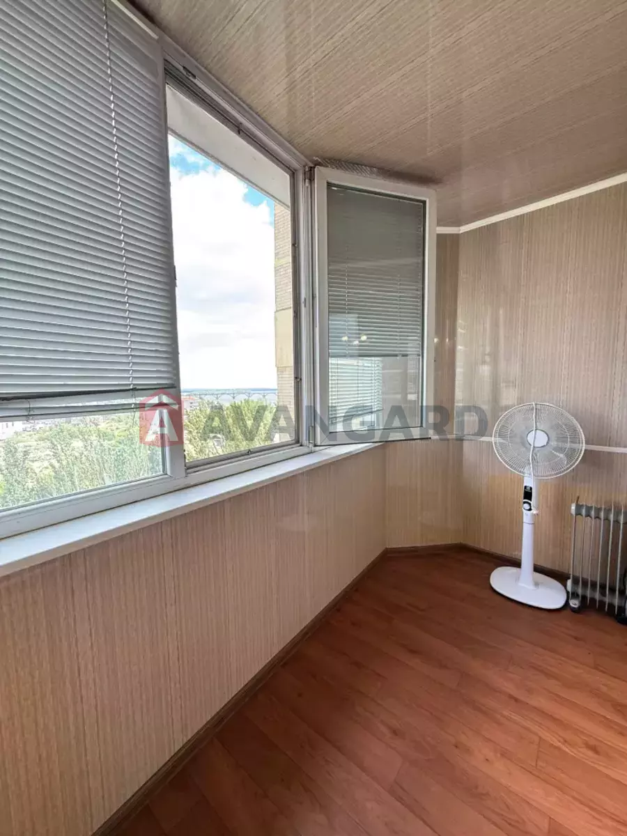 2 ����. ��������, 56/28/8 ��. �., 11/16 ���� ���� 7