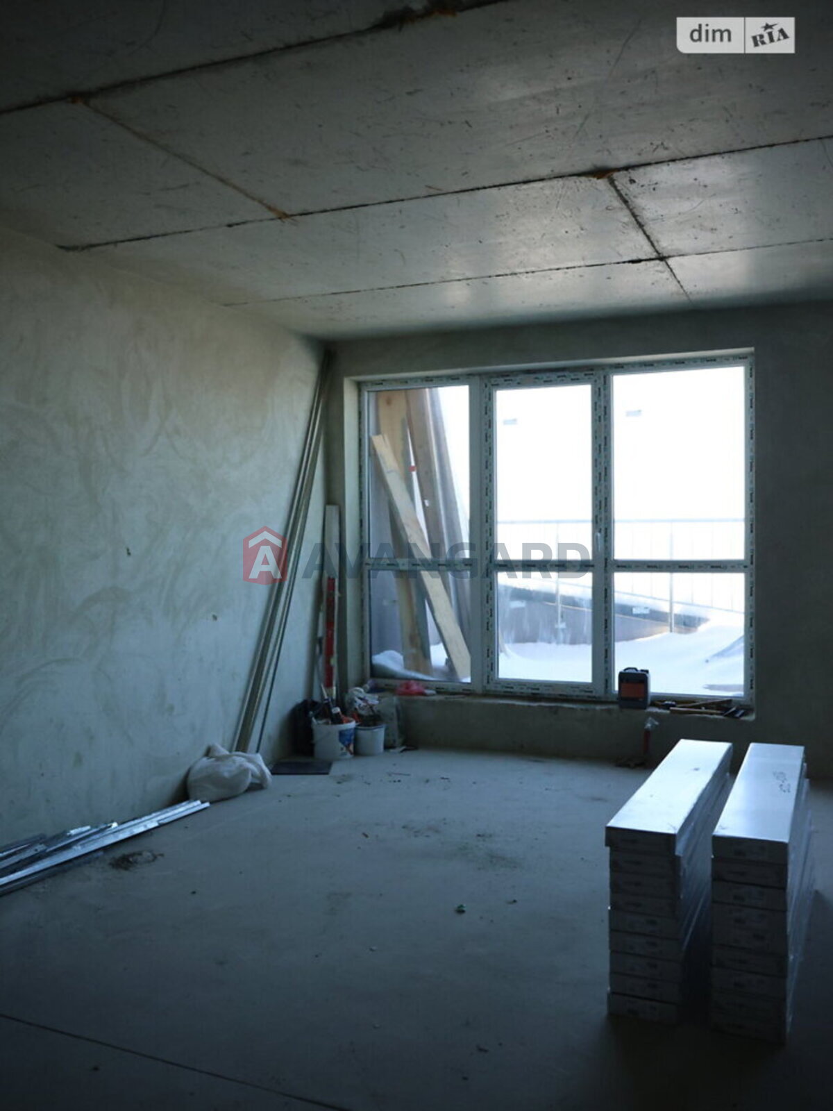 3 ����. ��������, 91/22/34 ��. �., 9/10 ���� ���� 20