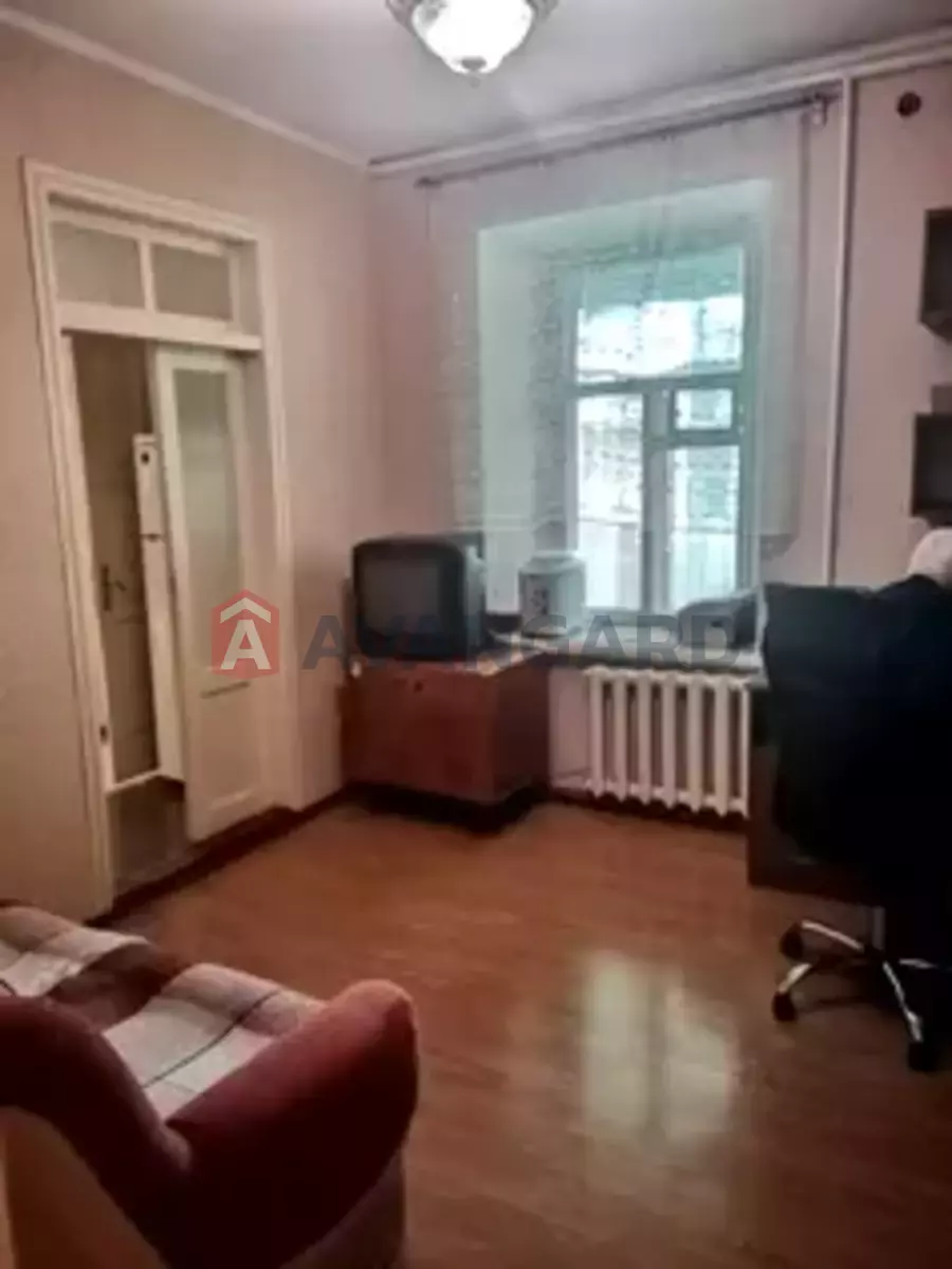 5 ��. ��������, 100/-/- ��. �., 2/3 ������ ���� 3