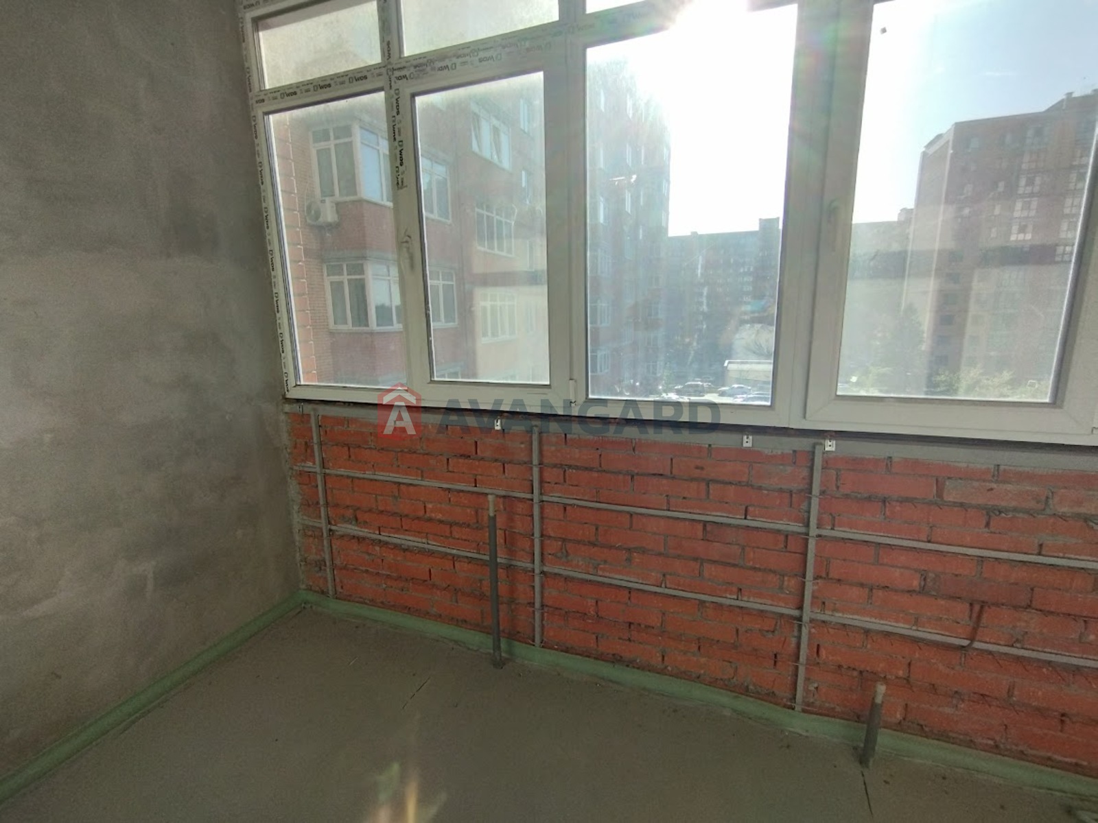 3 ��. ��������, 121/40/68 ��. �., 4/12 ������ ���� 4