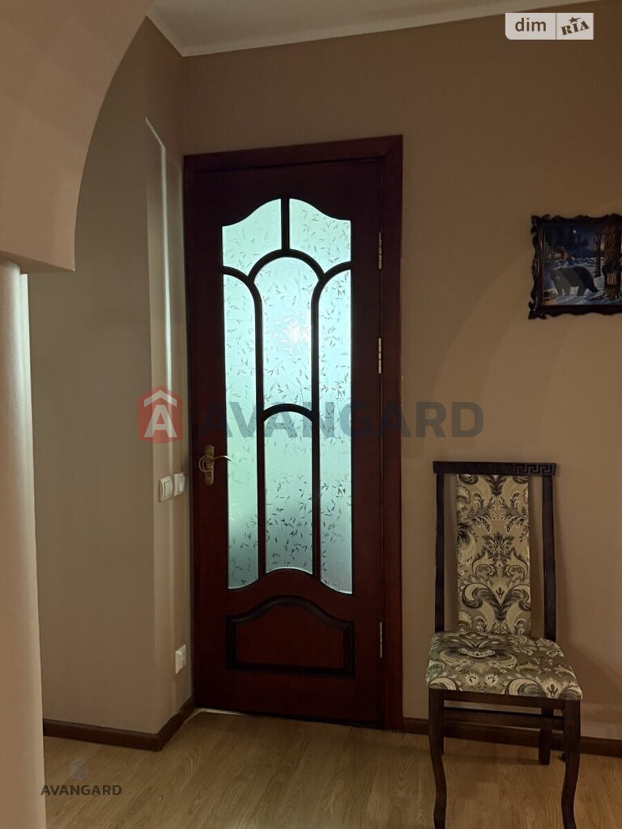 3 ��. ��������, 64/-/25 ��. �., 2/9 ������ ���� 9